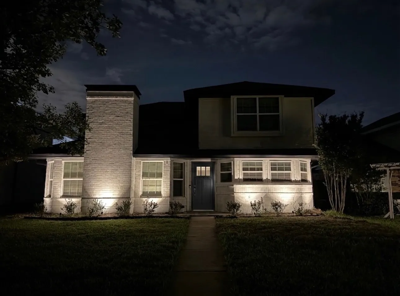 Single Family Residence For Rent in Dallas County , 2913 David Drive, Rowlett, Texas 75088, 4 Bedroom, 3 Bathroom, Garage spaces, 2,108 Sqft, built in 1985, mls#21382293, Real Estate Agent in Rowlett, Homes For Rent in Dallas county, Homes For Rent in Rowlett, Realtor in Rowlett Texas, Real Estate Brokerage Independent Realty Texas, Luminita Cordes Realtor