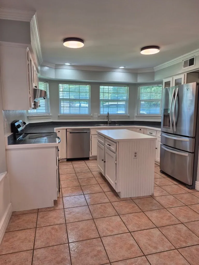 Single Family Residence For Rent in Dallas County , 2913 David Drive, Rowlett, Texas 75088, 4 Bedroom, 3 Bathroom, Garage spaces, 2,108 Sqft, built in 1985, mls#21382293, Real Estate Agent in Rowlett, Homes For Rent in Dallas county, Homes For Rent in Rowlett, Realtor in Rowlett Texas, Real Estate Brokerage Independent Realty Texas, Luminita Cordes Realtor