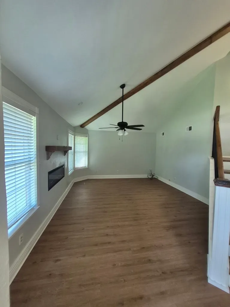 Single Family Residence For Rent in Dallas County , 2913 David Drive, Rowlett, Texas 75088, 4 Bedroom, 3 Bathroom, Garage spaces, 2,108 Sqft, built in 1985, mls#21382293, Real Estate Agent in Rowlett, Homes For Rent in Dallas county, Homes For Rent in Rowlett, Realtor in Rowlett Texas, Real Estate Brokerage Independent Realty Texas, Luminita Cordes Realtor