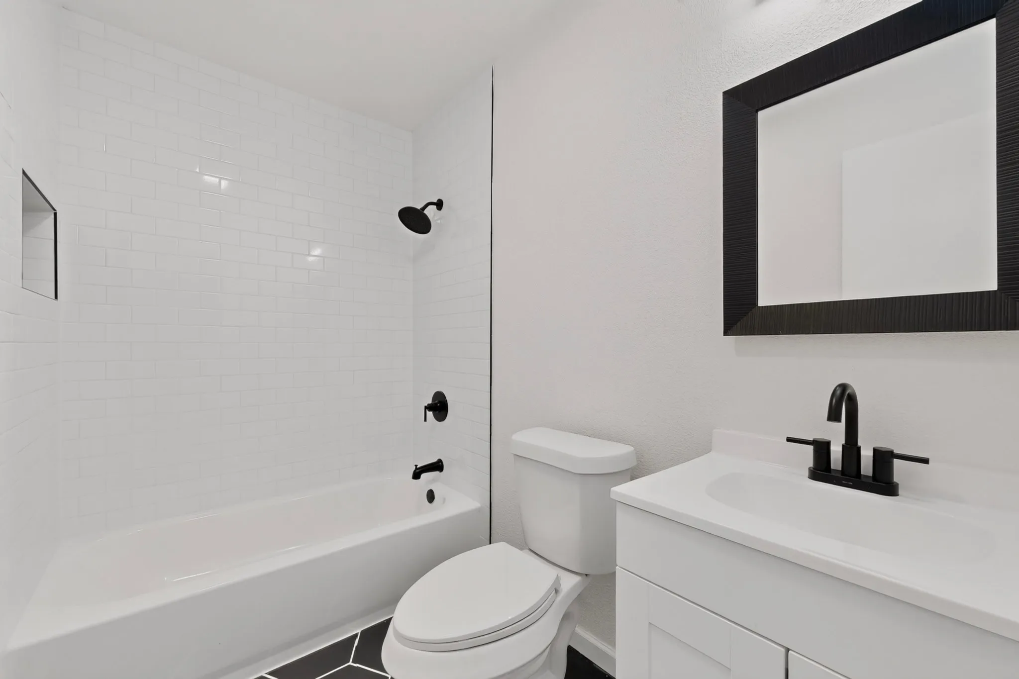 Single Family Residence For Rent in Dallas County , 2938 Churchill Way, Garland, Texas 75044, 3 Bedroom, 2 Bathroom, Garage spaces, 1,801 Sqft, built in 1977, mls#21382141, Real Estate Agent in Garland, Homes For Rent in Dallas county, Homes For Rent in Garland, Realtor in Garland Texas, Real Estate Brokerage Independent Realty Texas, Luminita Cordes Realtor