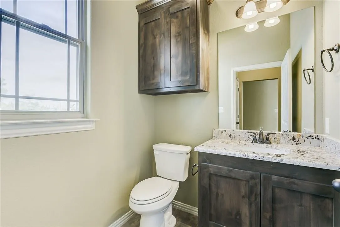 Single Family Residence For Rent in Hood County , 1318 Lauren Lane, Granbury, Texas 76048, 3 Bedroom, 3 Bathroom, 2 Garage spaces, 1,771 Sqft, built in 2017, mls#21382042, Real Estate Agent in Granbury, Homes For Rent in Hood county, Homes For Rent in Granbury, Realtor in Granbury Texas, Real Estate Brokerage Independent Realty Texas, Luminita Cordes Realtor