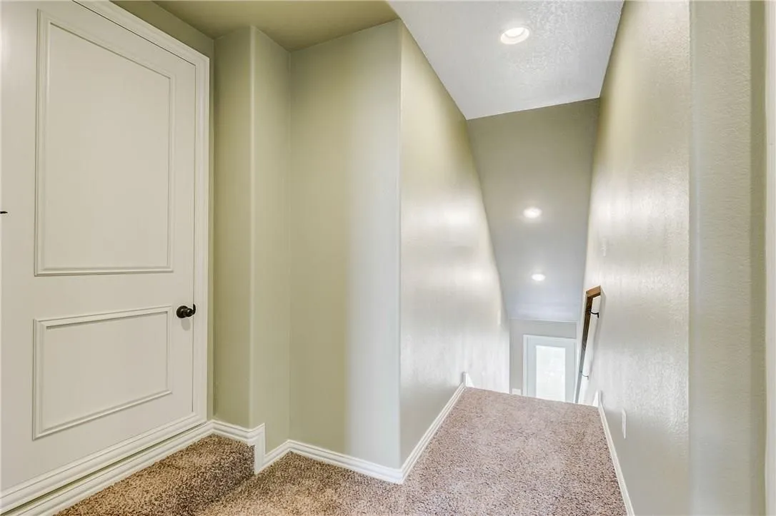 Single Family Residence For Rent in Hood County , 1318 Lauren Lane, Granbury, Texas 76048, 3 Bedroom, 3 Bathroom, 2 Garage spaces, 1,771 Sqft, built in 2017, mls#21382042, Real Estate Agent in Granbury, Homes For Rent in Hood county, Homes For Rent in Granbury, Realtor in Granbury Texas, Real Estate Brokerage Independent Realty Texas, Luminita Cordes Realtor
