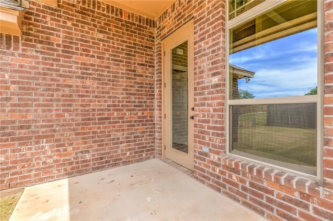 Single Family Residence For Rent in Hood County , 1318 Lauren Lane, Granbury, Texas 76048, 3 Bedroom, 3 Bathroom, 2 Garage spaces, 1,771 Sqft, built in 2017, mls#21382042, Real Estate Agent in Granbury, Homes For Rent in Hood county, Homes For Rent in Granbury, Realtor in Granbury Texas, Real Estate Brokerage Independent Realty Texas, Luminita Cordes Realtor
