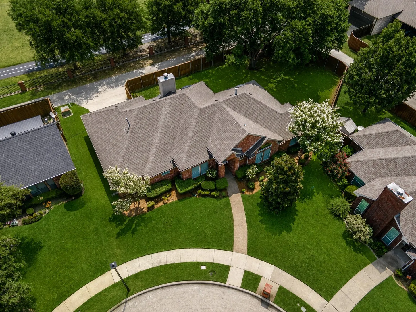 Single Family Residence For Sale in Dallas County , 603 Sandalwood Court, Coppell, Texas 75019, 3 Bedroom, 2 Bathroom, 2 Garage spaces, 1,695 Sqft, built in 1990, mls#21357096, Real Estate Agent in Coppell, Homes For Sale in Dallas county, Homes For Sale in Coppell, Realtor in Coppell Texas, Real Estate Brokerage Independent Realty Texas, Luminita Cordes Realtor