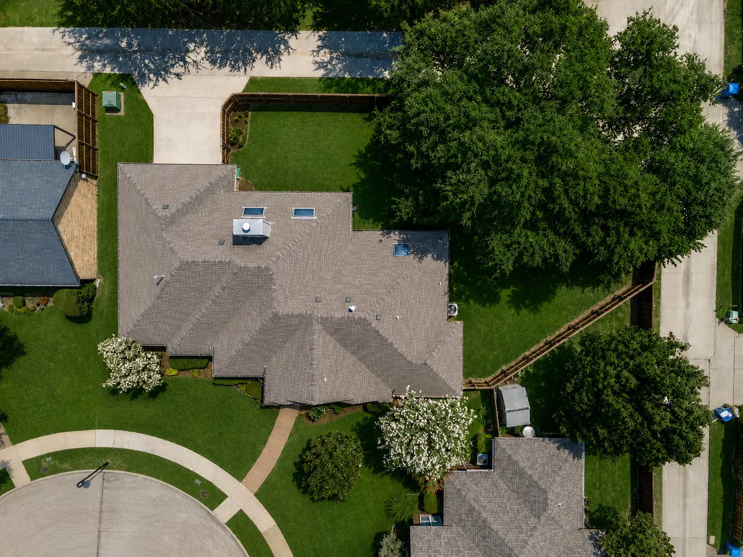 Single Family Residence For Sale in Dallas County , 603 Sandalwood Court, Coppell, Texas 75019, 3 Bedroom, 2 Bathroom, 2 Garage spaces, 1,695 Sqft, built in 1990, mls#21357096, Real Estate Agent in Coppell, Homes For Sale in Dallas county, Homes For Sale in Coppell, Realtor in Coppell Texas, Real Estate Brokerage Independent Realty Texas, Luminita Cordes Realtor