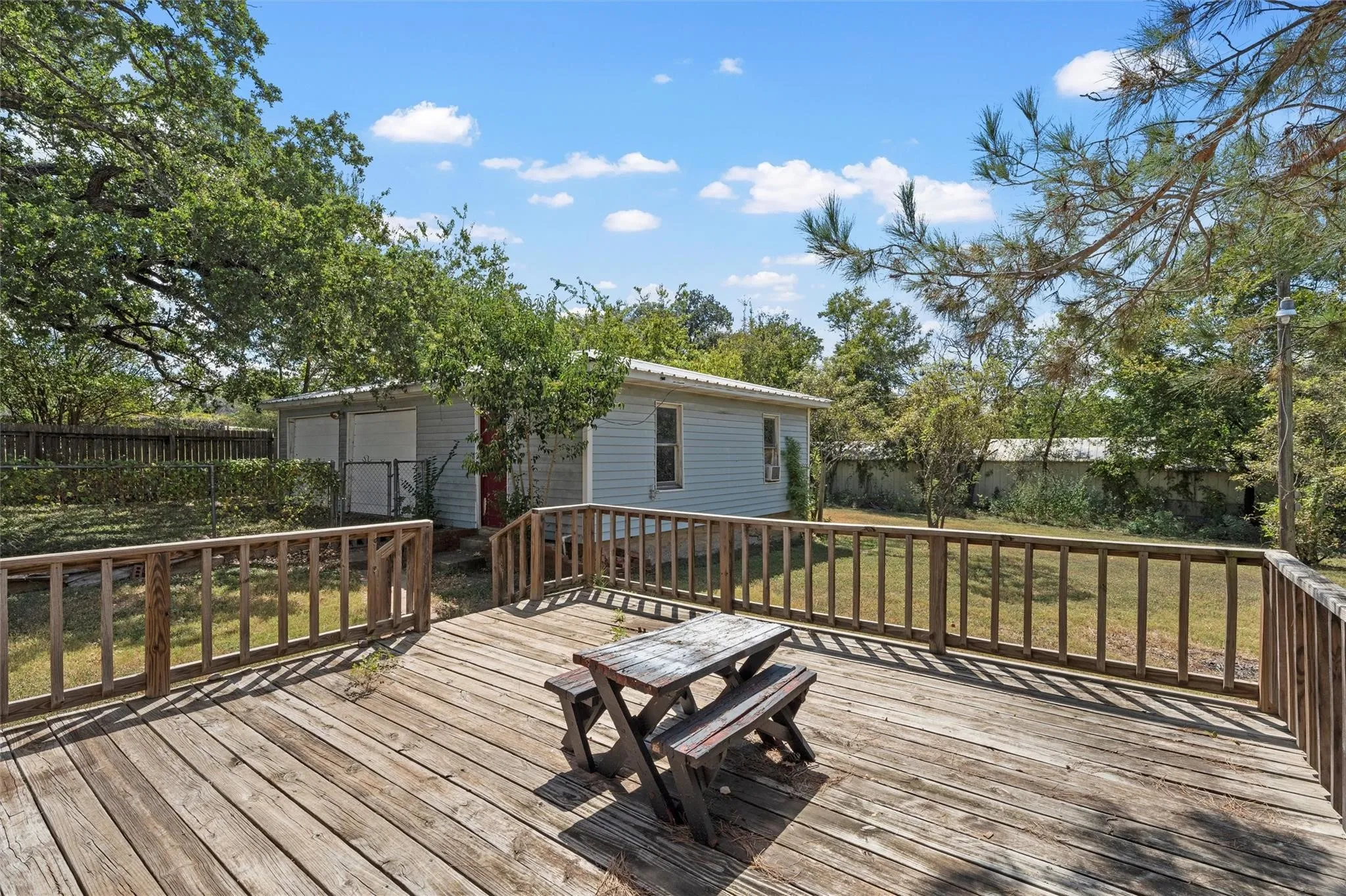 Single Family Residence For Sale in Hamilton County , 506 E Main Street, Hamilton, Texas 76531, 4 Bedroom, 2 Bathroom, 2 Garage spaces, 2,132 Sqft, built in 1911, mls#21376618, Real Estate Agent in Hamilton, Homes For Sale in Hamilton county, Homes For Sale in Hamilton, Realtor in Hamilton Texas, Real Estate Brokerage Independent Realty Texas, Luminita Cordes Realtor