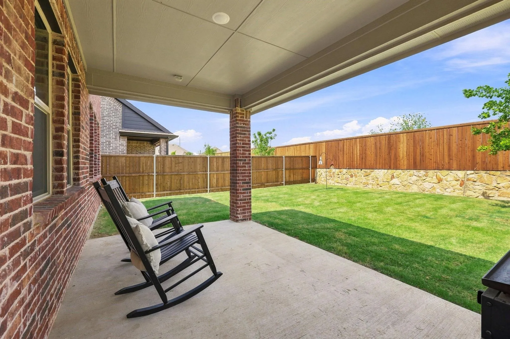 Single Family Residence For Sale in Grayson County , 815 Sunflower Trail, Sherman, Texas 75092, 3 Bedroom, 3 Bathroom, 2 Garage spaces, 2,007 Sqft, built in 2024, mls#21380062, Real Estate Agent in Sherman, Homes For Sale in Grayson county, Homes For Sale in Sherman, Realtor in Sherman Texas, Real Estate Brokerage Independent Realty Texas, Luminita Cordes Realtor