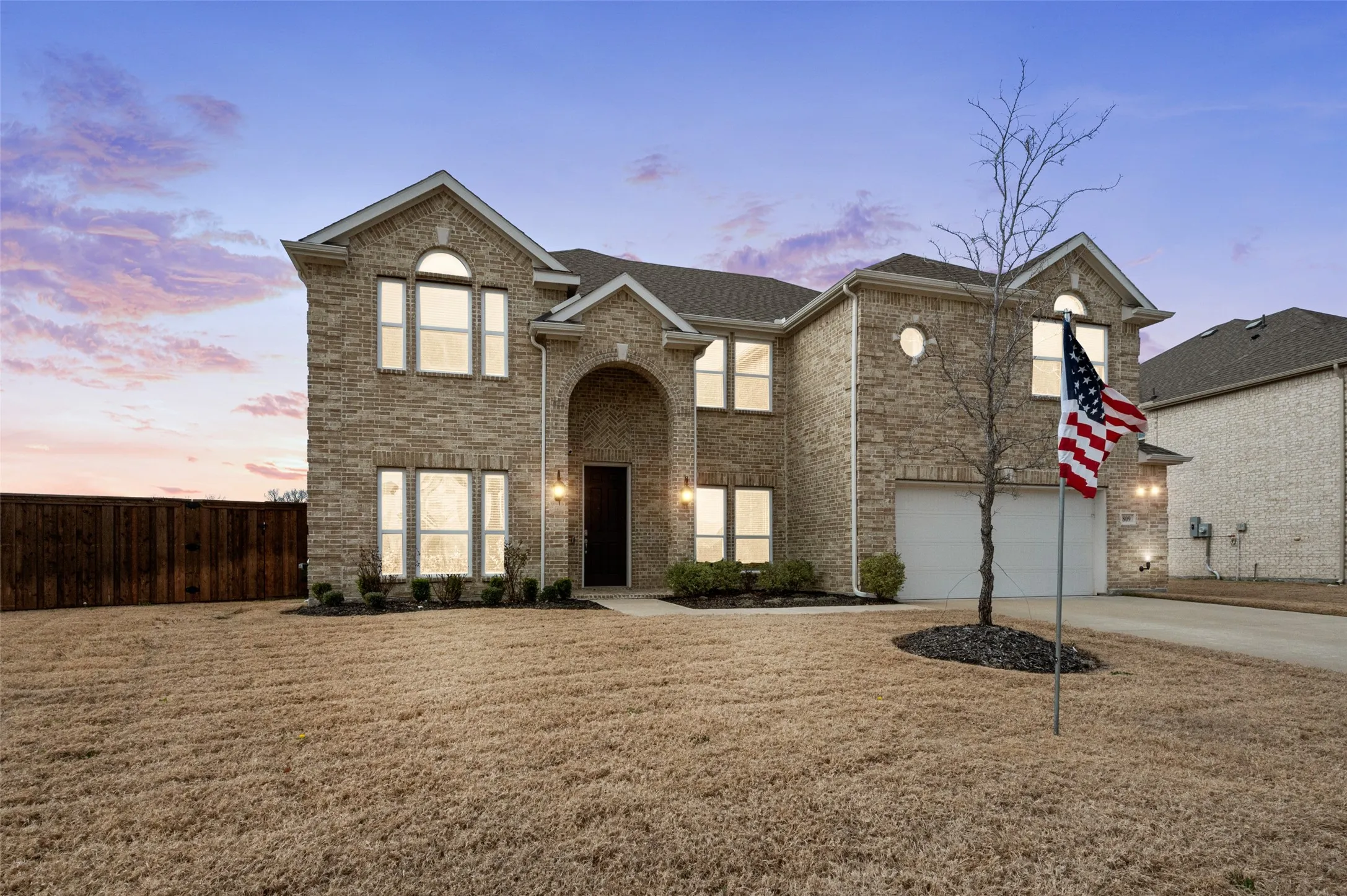 Single Family Residence For Sale in Kaufman County , 809 Blue Heron Drive, Forney, Texas 75126, 5 Bedroom, 4 Bathroom, 2 Garage spaces, 4,047 Sqft, built in 2022, mls#21380821, Real Estate Agent in Forney, Homes For Sale in Kaufman county, Homes For Sale in Forney, Realtor in Forney Texas, Real Estate Brokerage Independent Realty Texas, Luminita Cordes Realtor