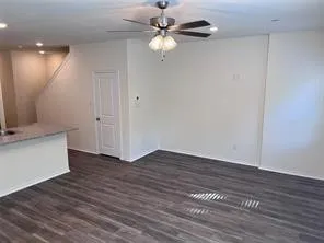 Triplex For Rent in Fannin County , 802 S 5th Street 3, Bonham, Texas 75418, 3 Bedroom, 3 Bathroom, 1 Garage spaces, 1,261 Sqft, built in 2023, mls#21382330, Real Estate Agent in Bonham, Homes For Rent in Fannin county, Homes For Rent in Bonham, Realtor in Bonham Texas, Real Estate Brokerage Independent Realty Texas, Luminita Cordes Realtor