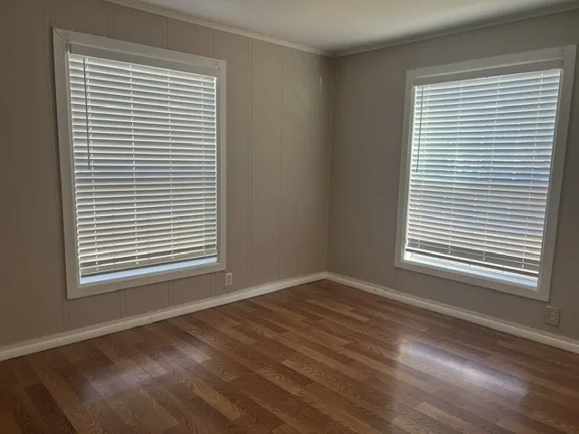 Single Family Residence For Rent in Cooke County , 1817 Throckmorton Street, Gainesville, Texas 76240, 2 Bedroom, 2 Bathroom, Garage spaces, 1,644 Sqft, built in 1950, mls#21382277, Real Estate Agent in Gainesville, Homes For Rent in Cooke county, Homes For Rent in Gainesville, Realtor in Gainesville Texas, Real Estate Brokerage Independent Realty Texas, Luminita Cordes Realtor