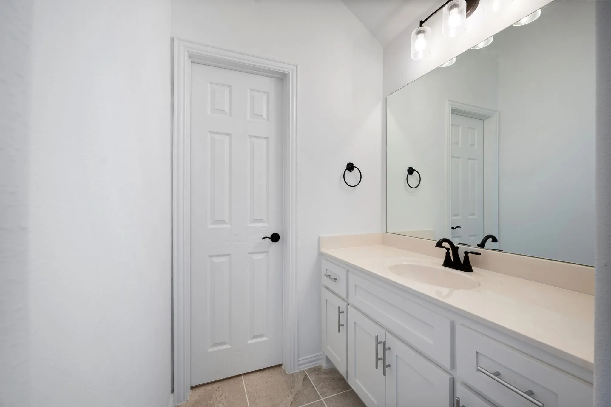 Single Family Residence For Sale in Collin County , 461 Highbridge Lane, Prosper, Texas 75078, 5 Bedroom, 5 Bathroom, 2 Garage spaces, 4,486 Sqft, built in 2022, mls#21381277, Real Estate Agent in Prosper, Homes For Sale in Collin county, Homes For Sale in Prosper, Realtor in Prosper Texas, Real Estate Brokerage Independent Realty Texas, Luminita Cordes Realtor