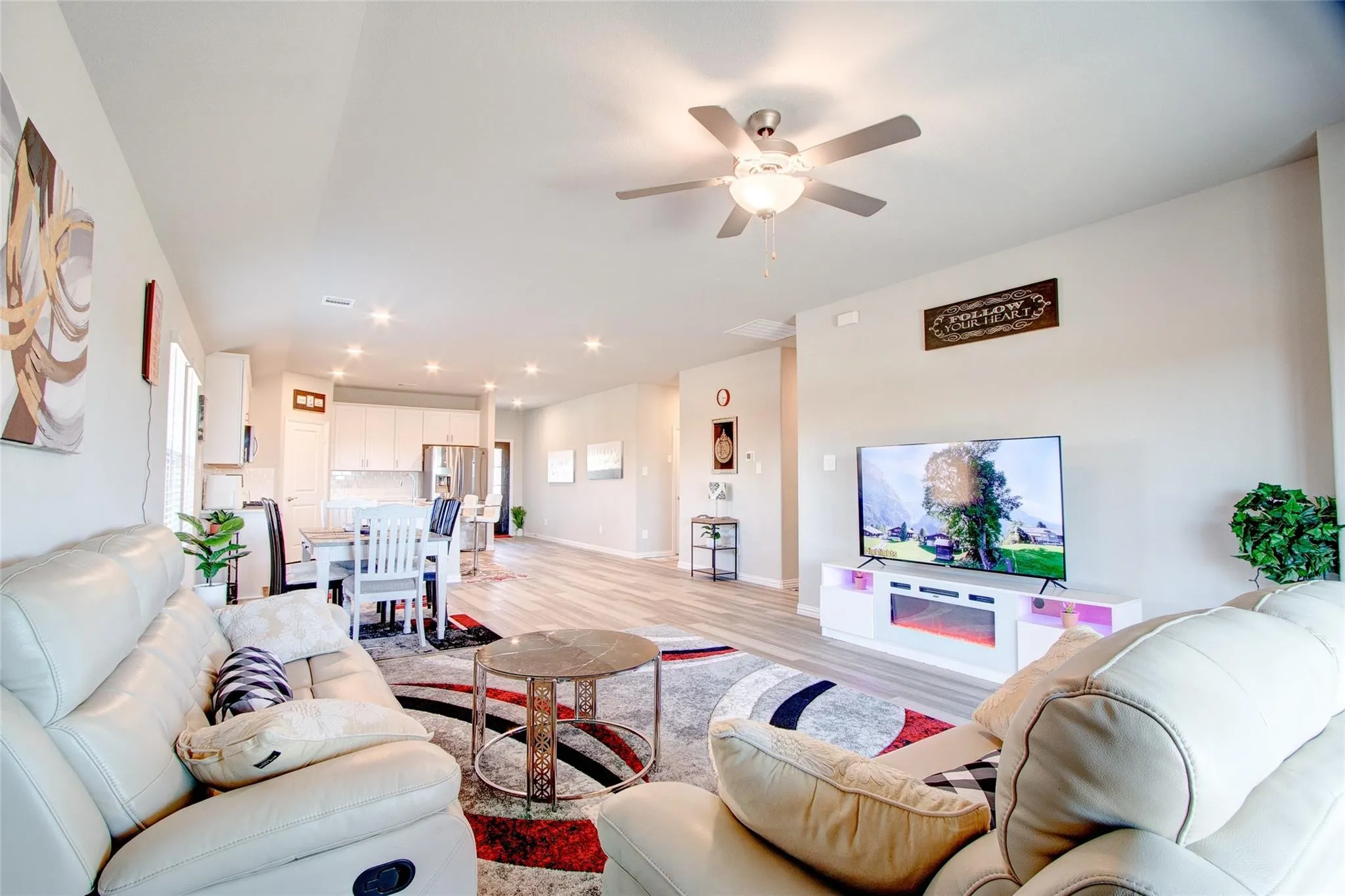 Single Family Residence For Sale in Collin County , 727 Williams Way, Lowry Crossing, Texas 75069, 3 Bedroom, 2 Bathroom, 2 Garage spaces, 1,847 Sqft, built in 2023, mls#21374243, Real Estate Agent in Lowry Crossing, Homes For Sale in Collin county, Homes For Sale in Lowry Crossing, Realtor in Lowry Crossing Texas, Real Estate Brokerage Independent Realty Texas, Luminita Cordes Realtor