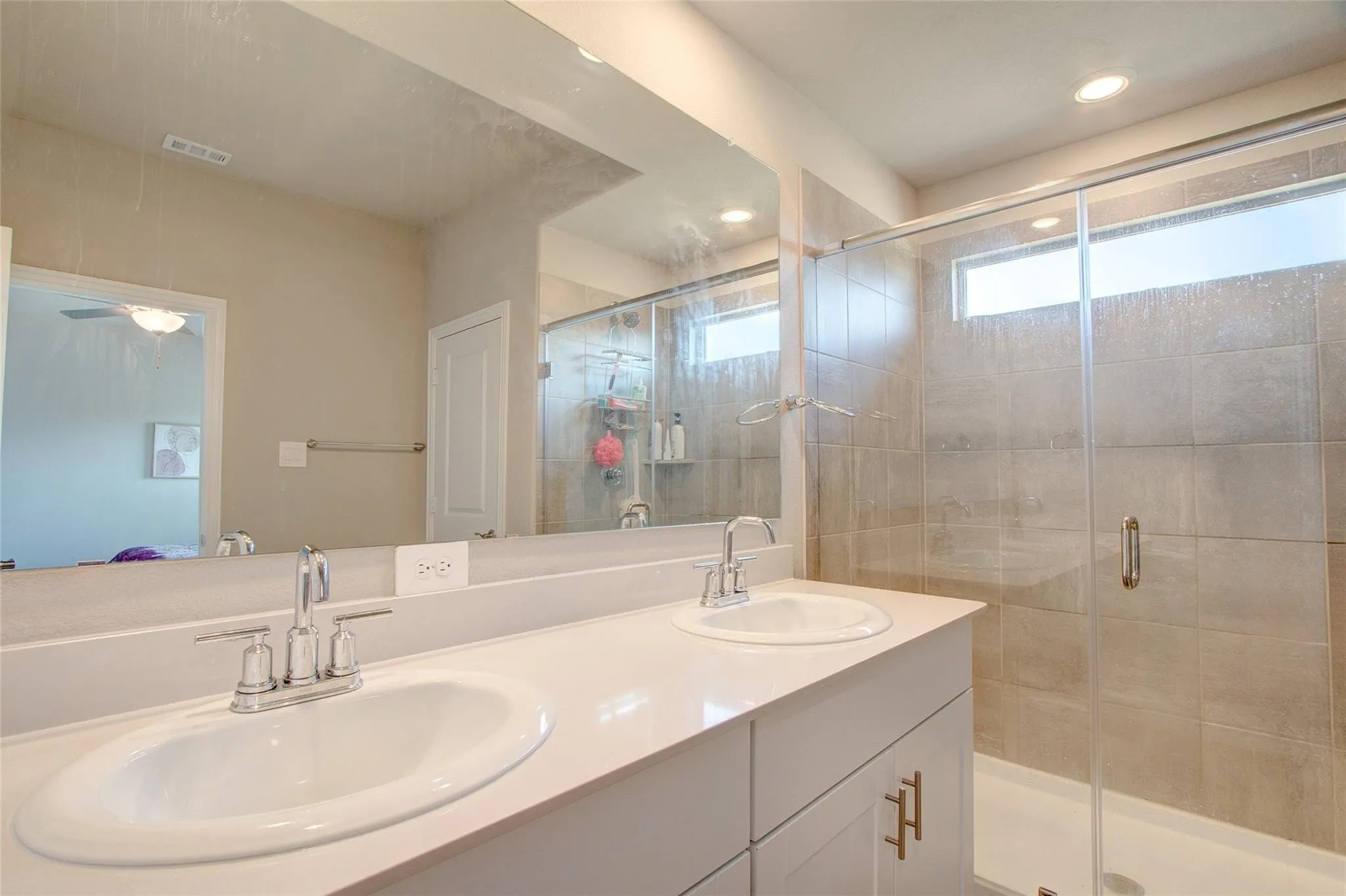 Single Family Residence For Sale in Collin County , 727 Williams Way, Lowry Crossing, Texas 75069, 3 Bedroom, 2 Bathroom, 2 Garage spaces, 1,847 Sqft, built in 2023, mls#21374243, Real Estate Agent in Lowry Crossing, Homes For Sale in Collin county, Homes For Sale in Lowry Crossing, Realtor in Lowry Crossing Texas, Real Estate Brokerage Independent Realty Texas, Luminita Cordes Realtor