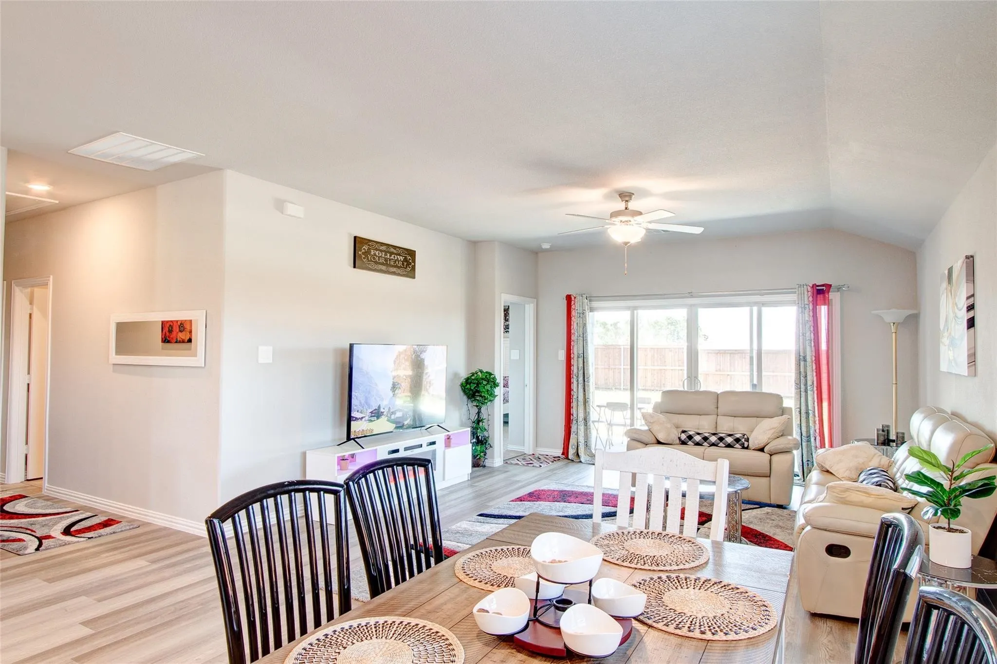 Single Family Residence For Sale in Collin County , 727 Williams Way, Lowry Crossing, Texas 75069, 3 Bedroom, 2 Bathroom, 2 Garage spaces, 1,847 Sqft, built in 2023, mls#21374243, Real Estate Agent in Lowry Crossing, Homes For Sale in Collin county, Homes For Sale in Lowry Crossing, Realtor in Lowry Crossing Texas, Real Estate Brokerage Independent Realty Texas, Luminita Cordes Realtor