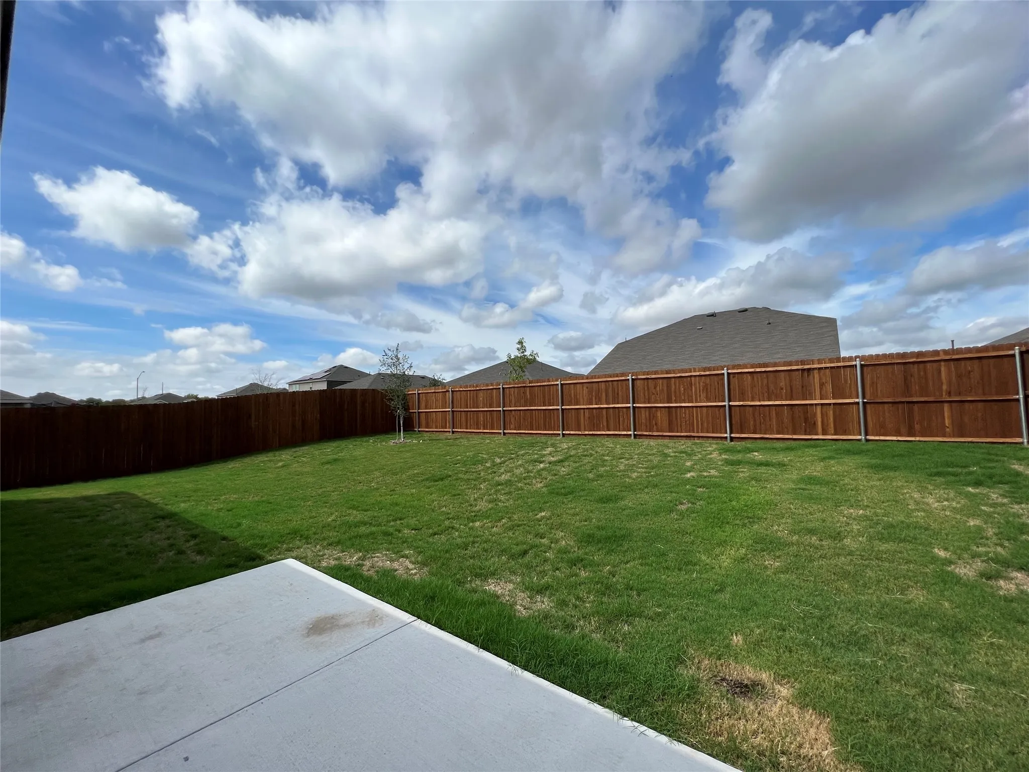 Single Family Residence For Rent in Denton County , 16013 Crews Avenue, Haslet, Texas 76052, 4 Bedroom, 3 Bathroom, 2 Garage spaces, 2,498 Sqft, built in 2021, mls#21382347, Real Estate Agent in Haslet, Homes For Rent in Denton county, Homes For Rent in Haslet, Realtor in Haslet Texas, Real Estate Brokerage Independent Realty Texas, Luminita Cordes Realtor