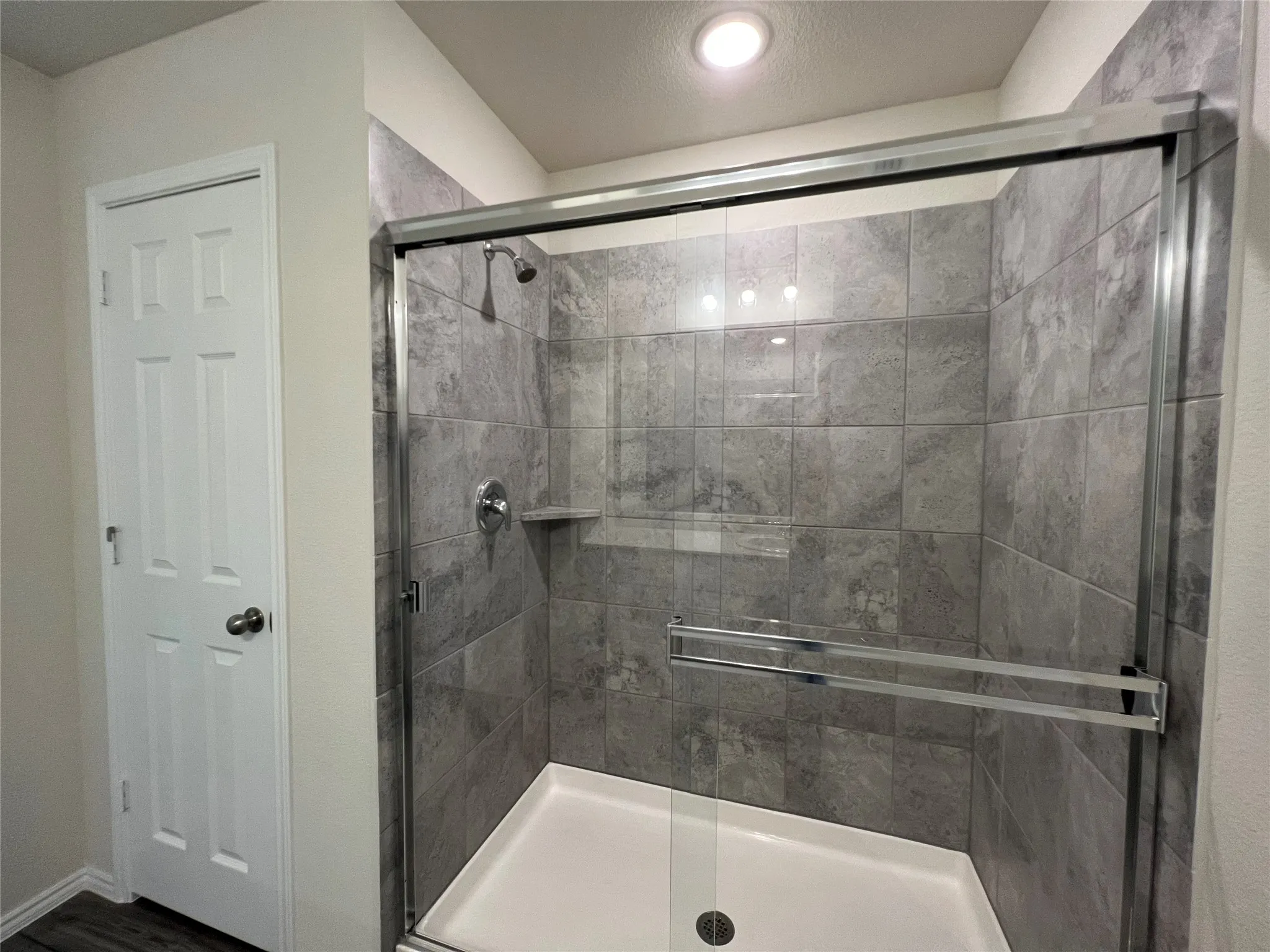 Single Family Residence For Rent in Denton County , 16013 Crews Avenue, Haslet, Texas 76052, 4 Bedroom, 3 Bathroom, 2 Garage spaces, 2,498 Sqft, built in 2021, mls#21382347, Real Estate Agent in Haslet, Homes For Rent in Denton county, Homes For Rent in Haslet, Realtor in Haslet Texas, Real Estate Brokerage Independent Realty Texas, Luminita Cordes Realtor