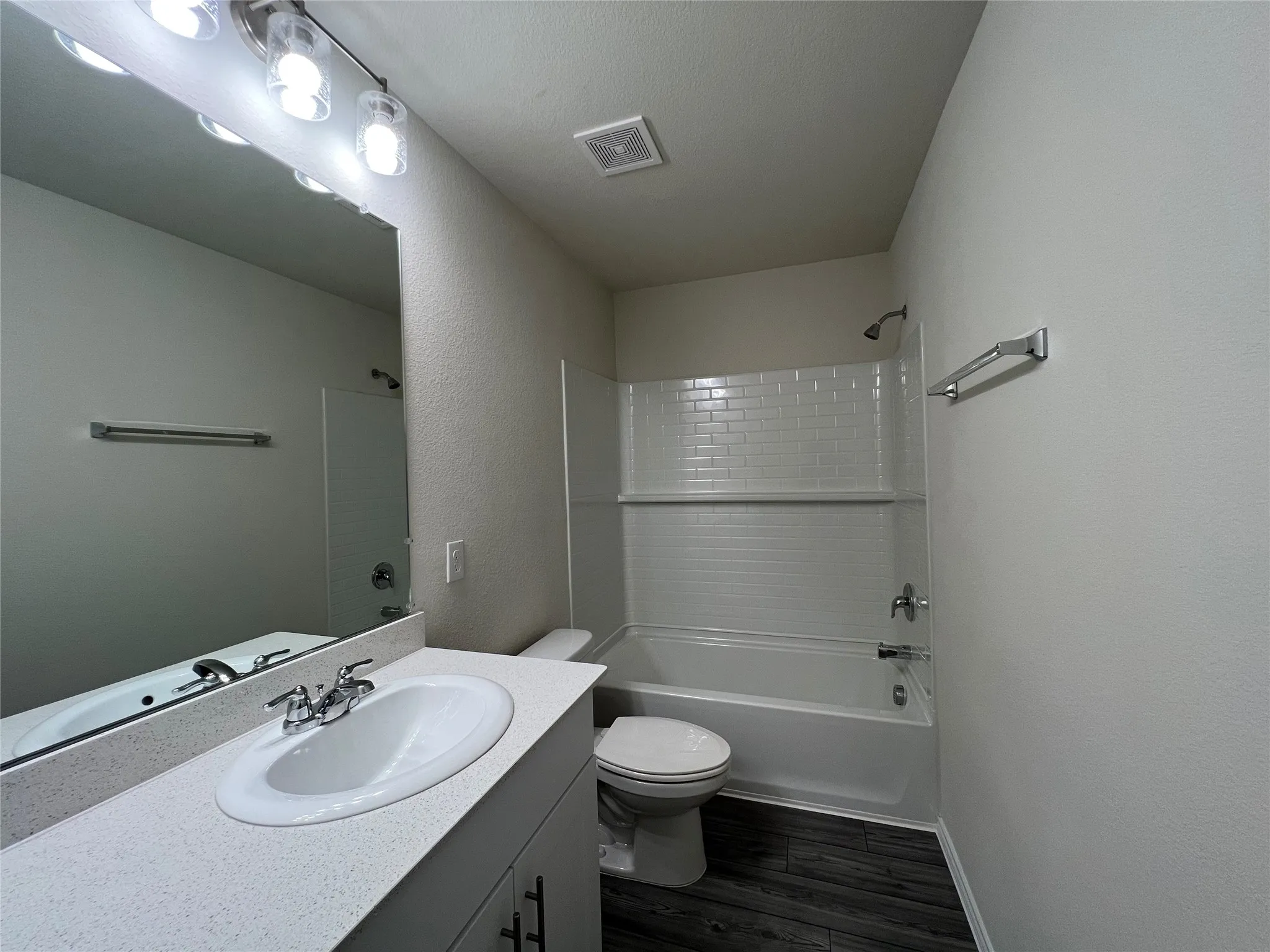 Single Family Residence For Rent in Denton County , 16013 Crews Avenue, Haslet, Texas 76052, 4 Bedroom, 3 Bathroom, 2 Garage spaces, 2,498 Sqft, built in 2021, mls#21382347, Real Estate Agent in Haslet, Homes For Rent in Denton county, Homes For Rent in Haslet, Realtor in Haslet Texas, Real Estate Brokerage Independent Realty Texas, Luminita Cordes Realtor