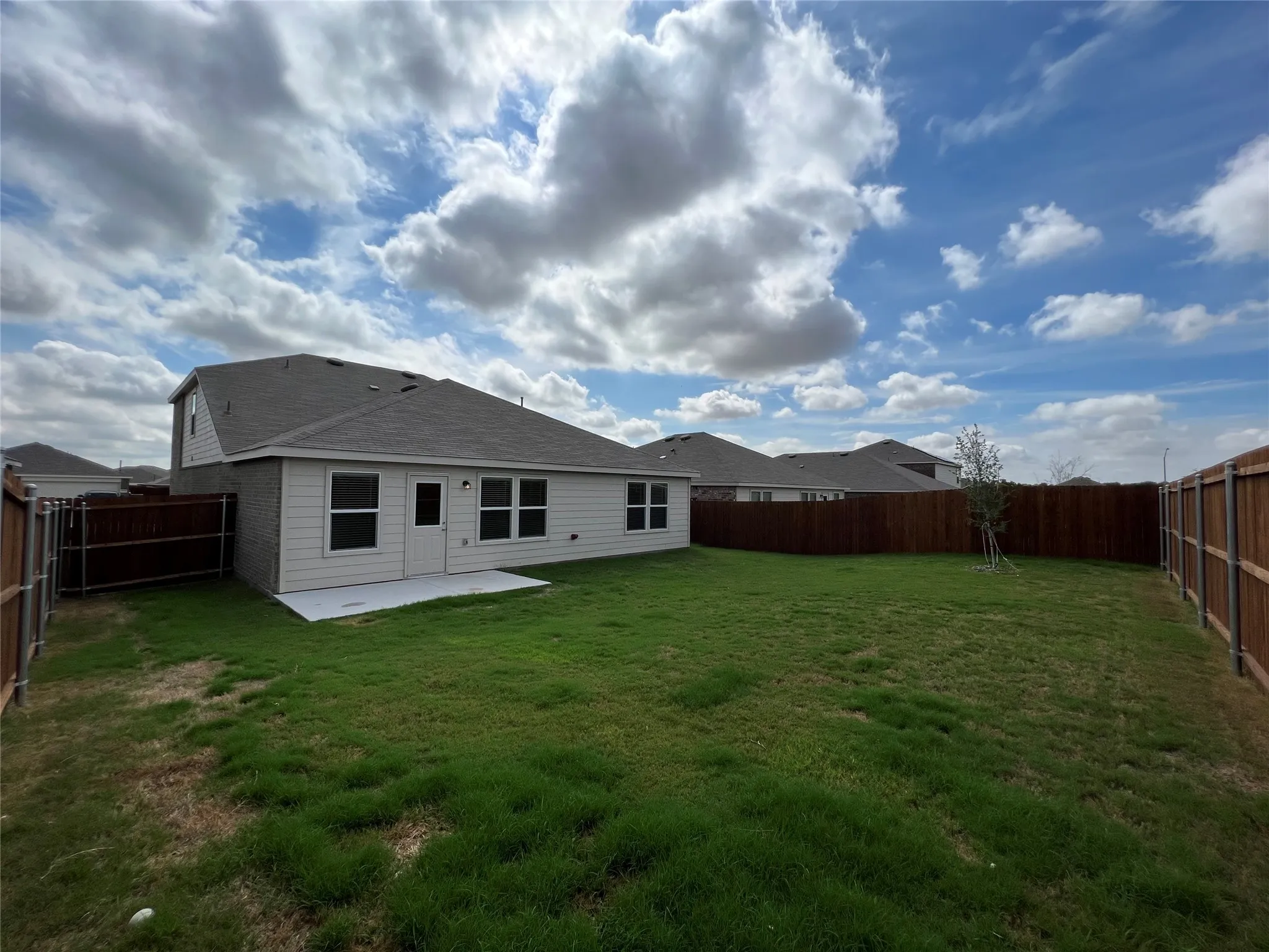Single Family Residence For Rent in Denton County , 16013 Crews Avenue, Haslet, Texas 76052, 4 Bedroom, 3 Bathroom, 2 Garage spaces, 2,498 Sqft, built in 2021, mls#21382347, Real Estate Agent in Haslet, Homes For Rent in Denton county, Homes For Rent in Haslet, Realtor in Haslet Texas, Real Estate Brokerage Independent Realty Texas, Luminita Cordes Realtor