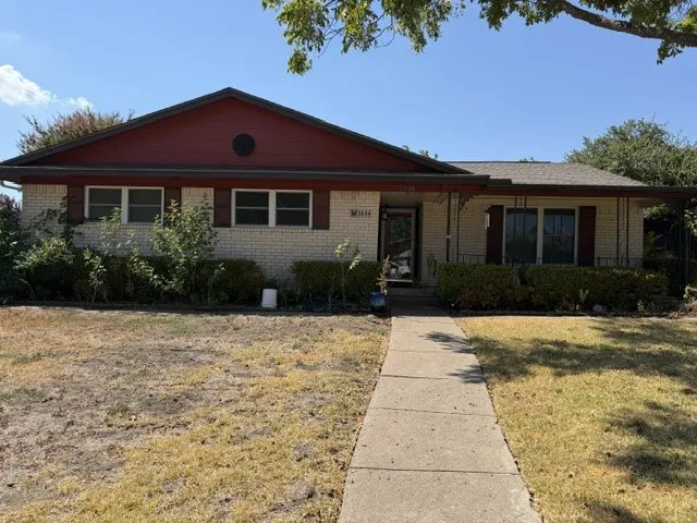 Single Family Residence For Sale in Dallas County , 3004 Falls Church Lane, Mesquite, Texas 75149, 3 Bedroom, 2 Bathroom, 4 Garage spaces, 1,803 Sqft, built in 1977, mls#21382349, Real Estate Agent in Mesquite, Homes For Sale in Dallas county, Homes For Sale in Mesquite, Realtor in Mesquite Texas, Real Estate Brokerage Independent Realty Texas, Luminita Cordes Realtor