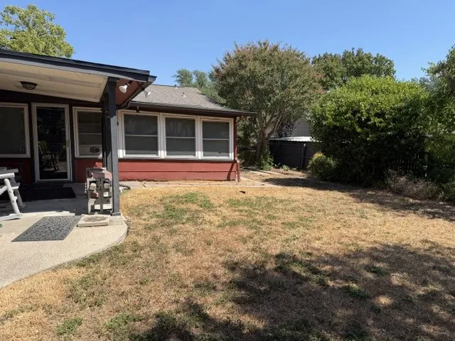 Single Family Residence For Sale in Dallas County , 3004 Falls Church Lane, Mesquite, Texas 75149, 3 Bedroom, 2 Bathroom, 4 Garage spaces, 1,803 Sqft, built in 1977, mls#21382349, Real Estate Agent in Mesquite, Homes For Sale in Dallas county, Homes For Sale in Mesquite, Realtor in Mesquite Texas, Real Estate Brokerage Independent Realty Texas, Luminita Cordes Realtor