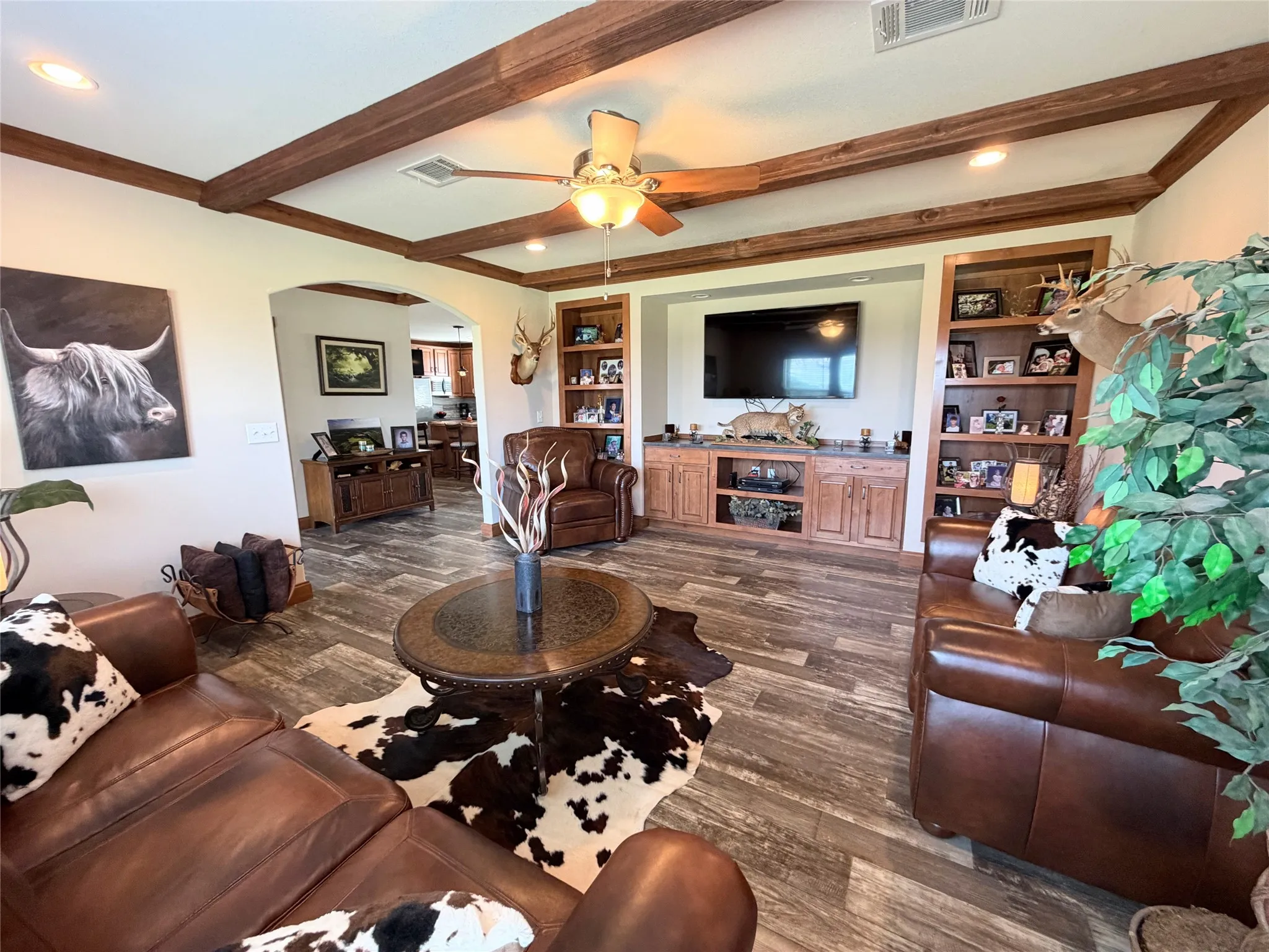 Farm For Sale in Freestone County , 170 FCR 242, Fairfield, Texas 75840, 3 Bedroom, 3 Bathroom, Garage spaces, 2,040 Sqft, built in 2020, mls#21375277, Real Estate Agent in Fairfield, Homes For Sale in Freestone county, Homes For Sale in Fairfield, Realtor in Fairfield Texas, Real Estate Brokerage Independent Realty Texas, Luminita Cordes Realtor