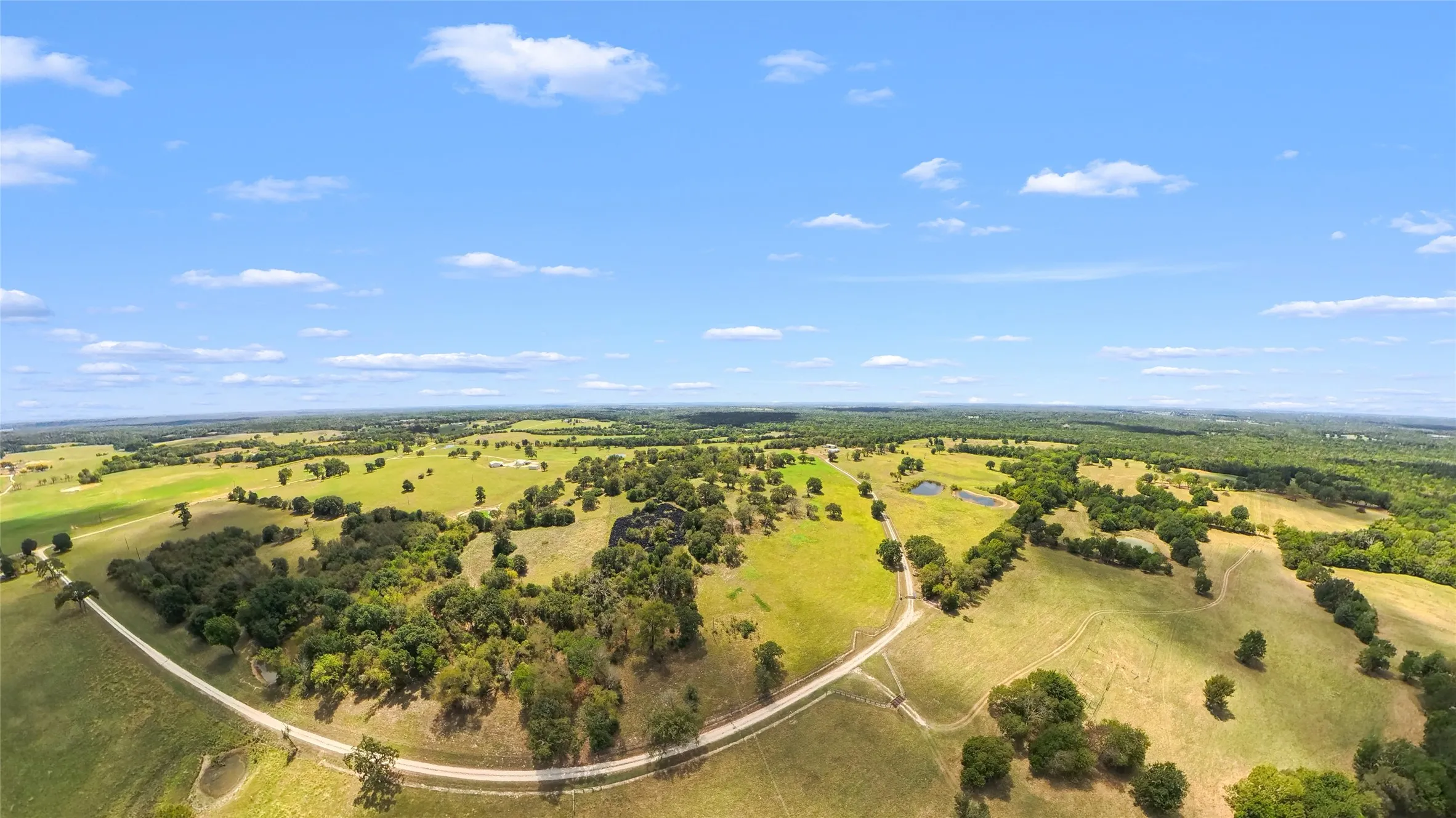 Farm For Sale in Freestone County , 170 FCR 242, Fairfield, Texas 75840, 3 Bedroom, 3 Bathroom, Garage spaces, 2,040 Sqft, built in 2020, mls#21375277, Real Estate Agent in Fairfield, Homes For Sale in Freestone county, Homes For Sale in Fairfield, Realtor in Fairfield Texas, Real Estate Brokerage Independent Realty Texas, Luminita Cordes Realtor