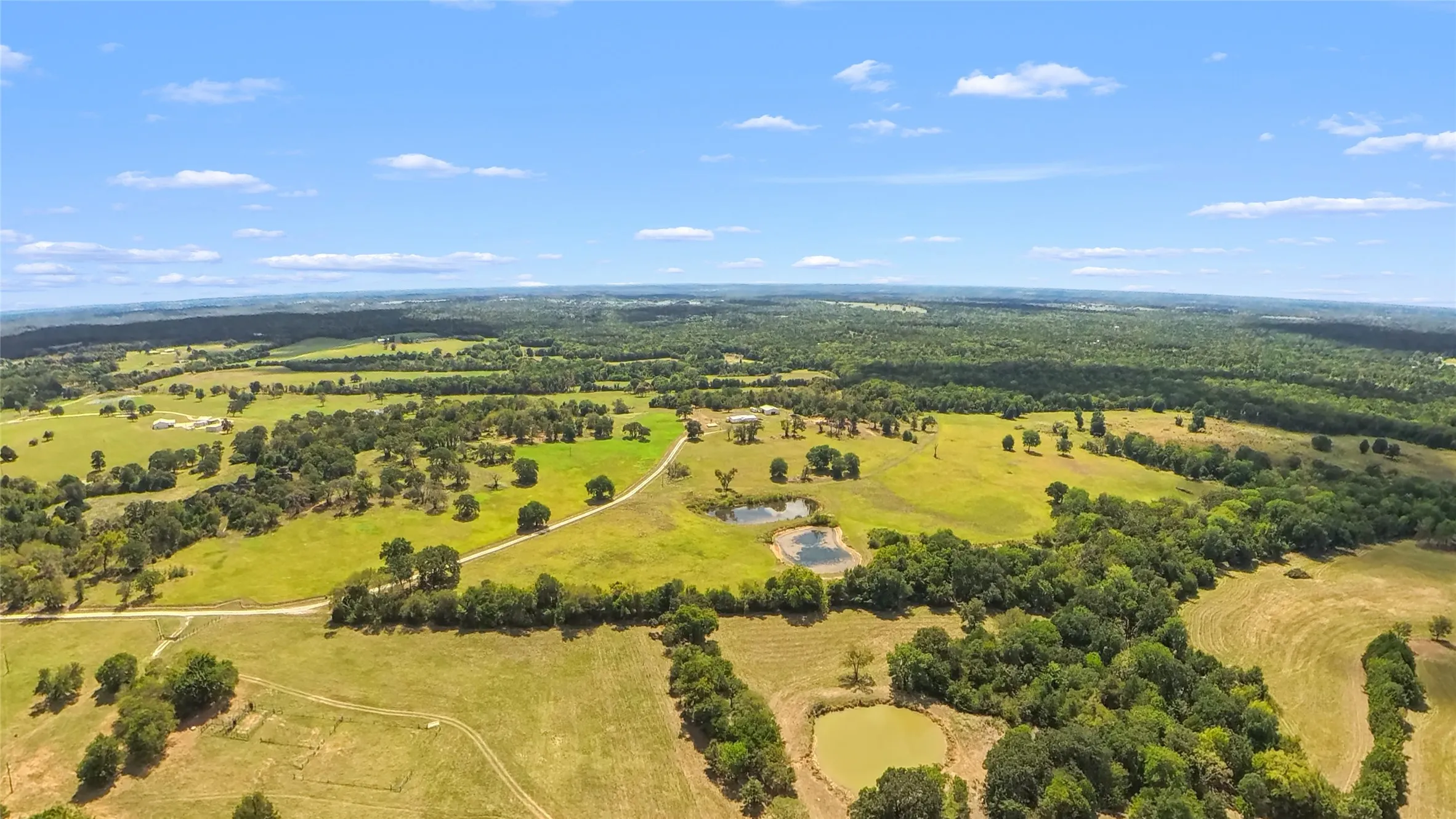 Farm For Sale in Freestone County , 170 FCR 242, Fairfield, Texas 75840, 3 Bedroom, 3 Bathroom, Garage spaces, 2,040 Sqft, built in 2020, mls#21375277, Real Estate Agent in Fairfield, Homes For Sale in Freestone county, Homes For Sale in Fairfield, Realtor in Fairfield Texas, Real Estate Brokerage Independent Realty Texas, Luminita Cordes Realtor