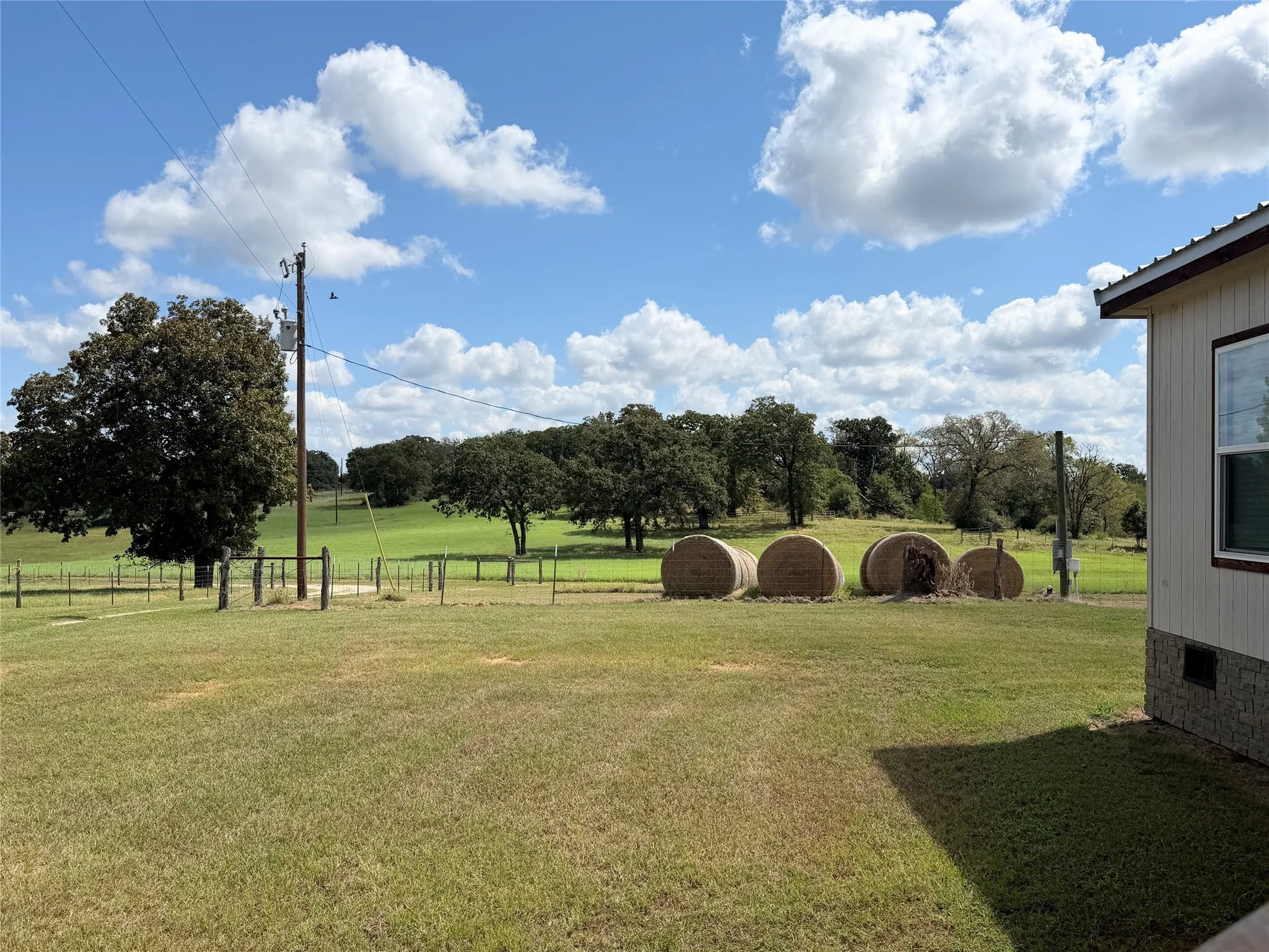 Farm For Sale in Freestone County , 170 FCR 242, Fairfield, Texas 75840, 3 Bedroom, 3 Bathroom, Garage spaces, 2,040 Sqft, built in 2020, mls#21375277, Real Estate Agent in Fairfield, Homes For Sale in Freestone county, Homes For Sale in Fairfield, Realtor in Fairfield Texas, Real Estate Brokerage Independent Realty Texas, Luminita Cordes Realtor