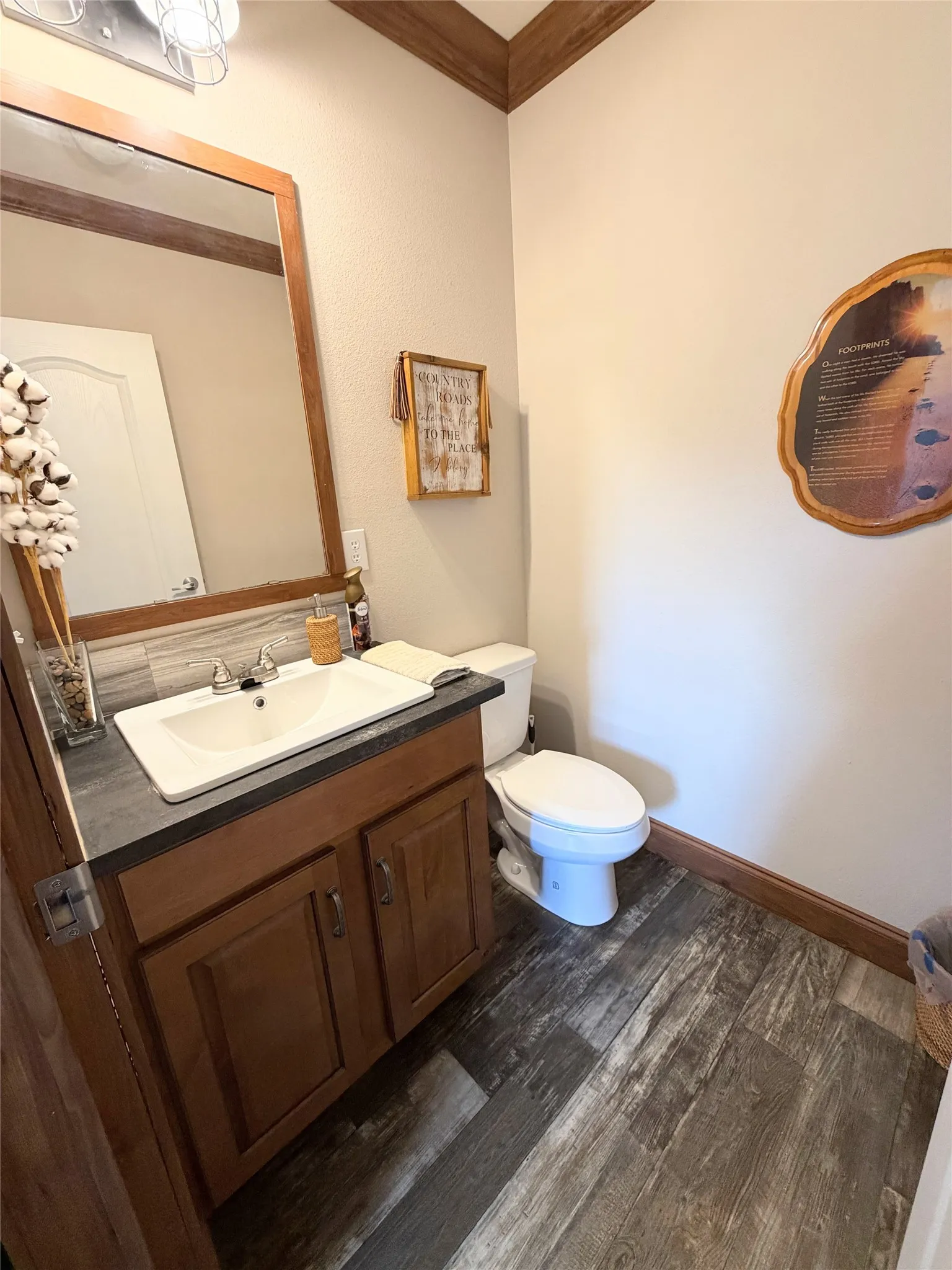 Farm For Sale in Freestone County , 170 FCR 242, Fairfield, Texas 75840, 3 Bedroom, 3 Bathroom, Garage spaces, 2,040 Sqft, built in 2020, mls#21375277, Real Estate Agent in Fairfield, Homes For Sale in Freestone county, Homes For Sale in Fairfield, Realtor in Fairfield Texas, Real Estate Brokerage Independent Realty Texas, Luminita Cordes Realtor