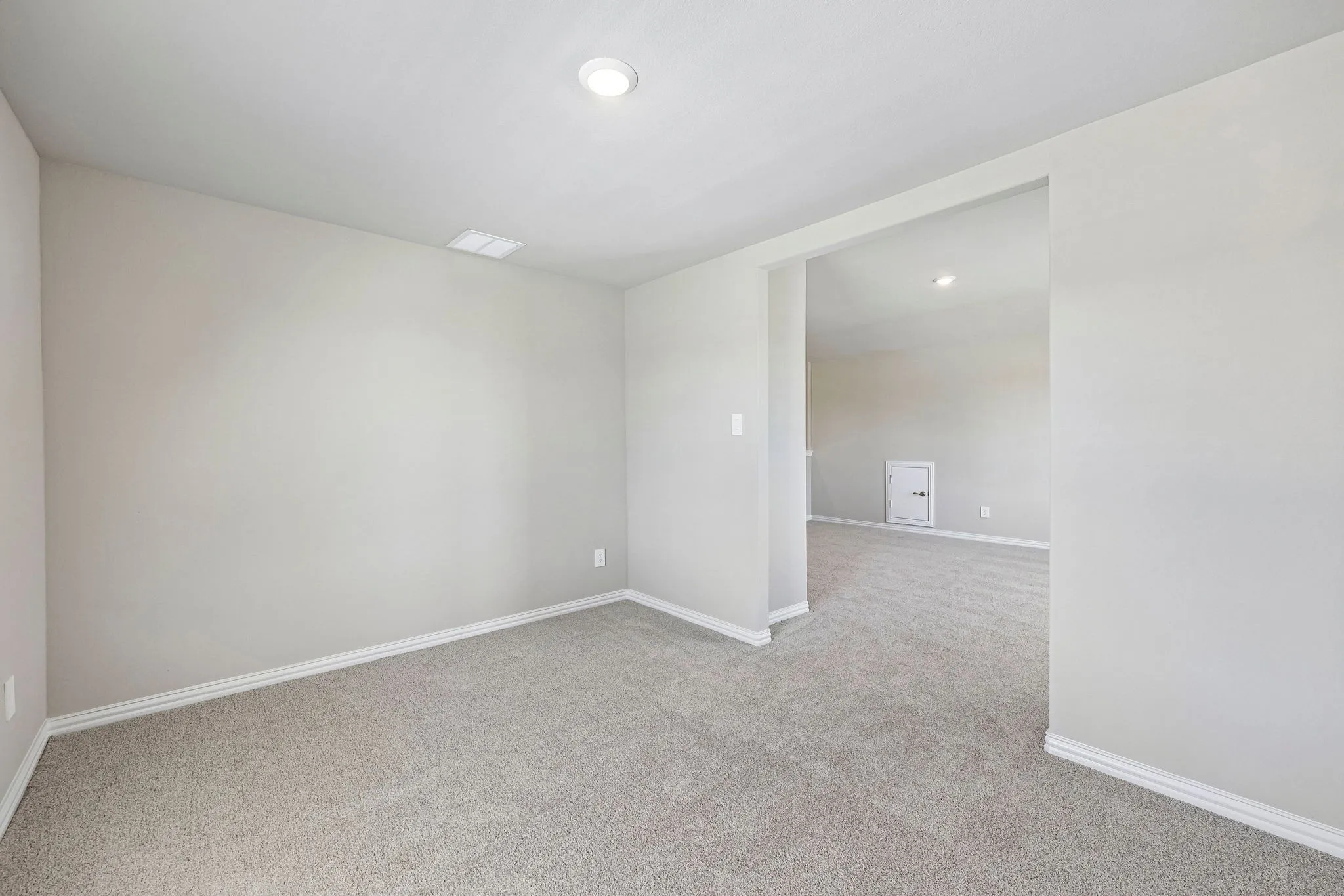 Photo is not of the actual home, but is an inspirational photo of builder’s model home and may depict options, furnishings, and/or decorator features that are not included.