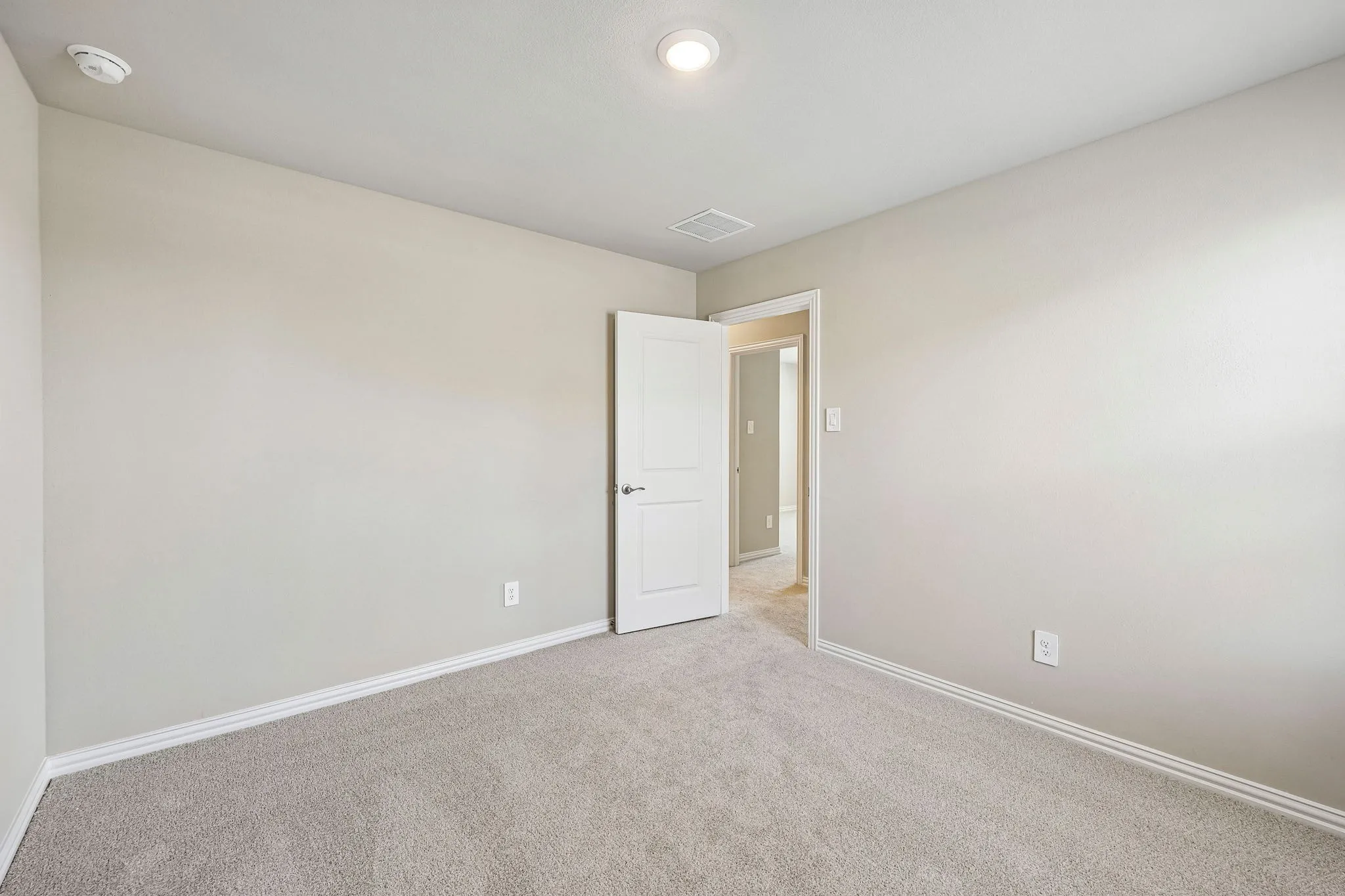Photo is not of the actual home, but is an inspirational photo of builder’s model home and may depict options, furnishings, and/or decorator features that are not included.