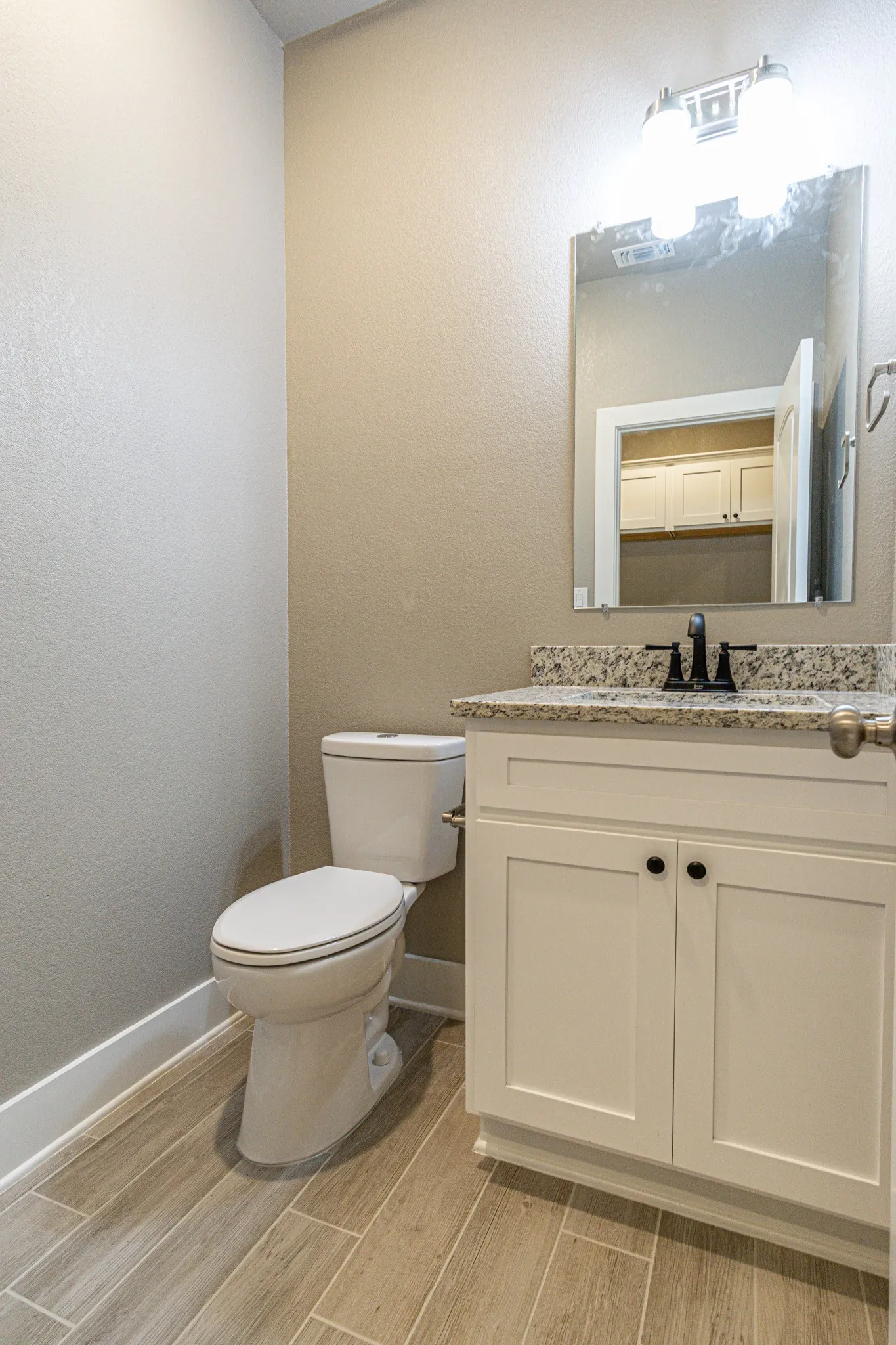 Single Family Residence For Rent in Wood County , 122 PRIVATE ROAD 6305, Mineola, Texas 75773, 4 Bedroom, 3 Bathroom, 2 Garage spaces, 2,362 Sqft, built in 2025, mls#21382354, Real Estate Agent in Mineola, Homes For Rent in Wood county, Homes For Rent in Mineola, Realtor in Mineola Texas, Real Estate Brokerage Independent Realty Texas, Luminita Cordes Realtor