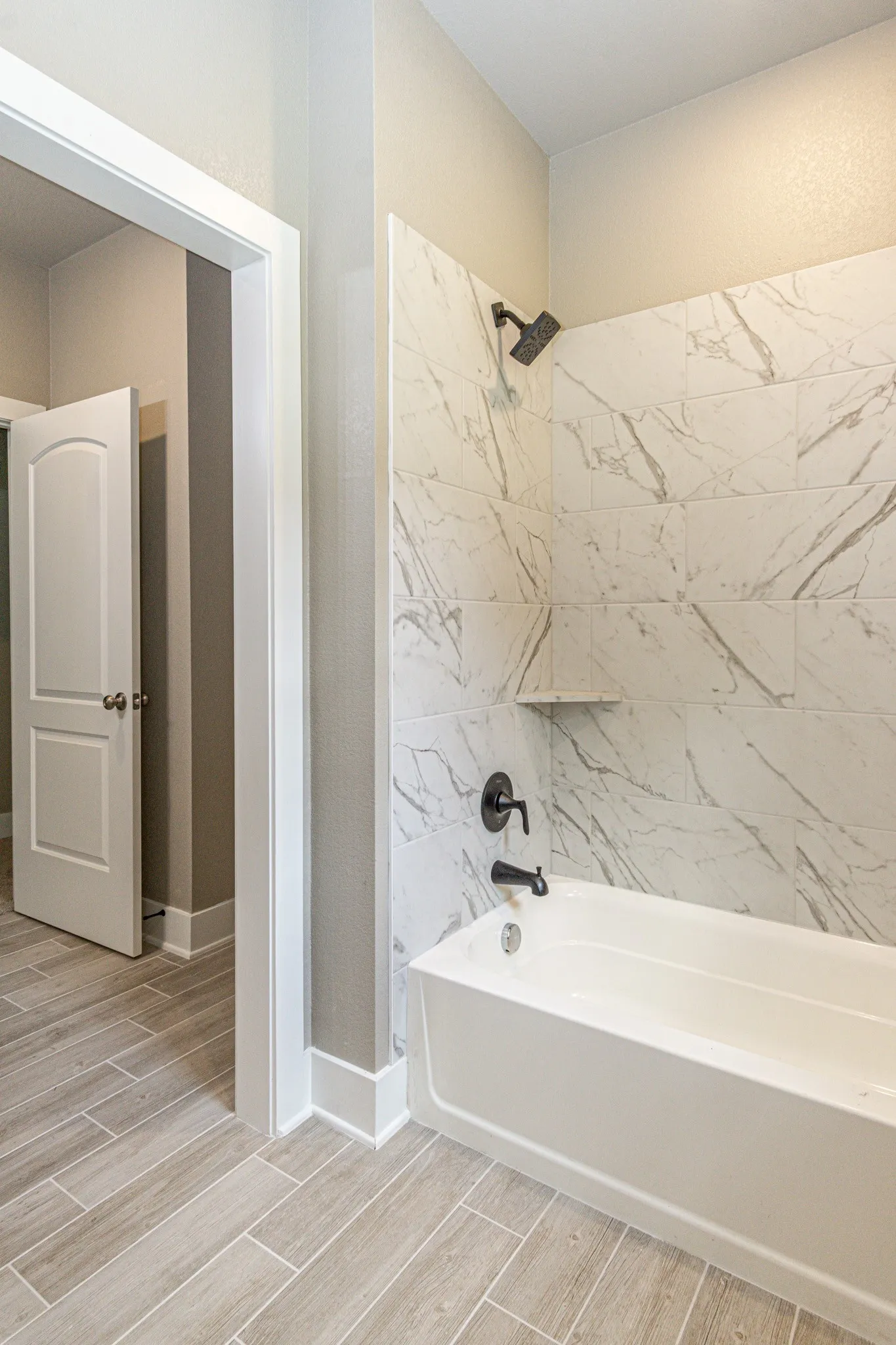 Single Family Residence For Rent in Wood County , 122 PRIVATE ROAD 6305, Mineola, Texas 75773, 4 Bedroom, 3 Bathroom, 2 Garage spaces, 2,362 Sqft, built in 2025, mls#21382354, Real Estate Agent in Mineola, Homes For Rent in Wood county, Homes For Rent in Mineola, Realtor in Mineola Texas, Real Estate Brokerage Independent Realty Texas, Luminita Cordes Realtor