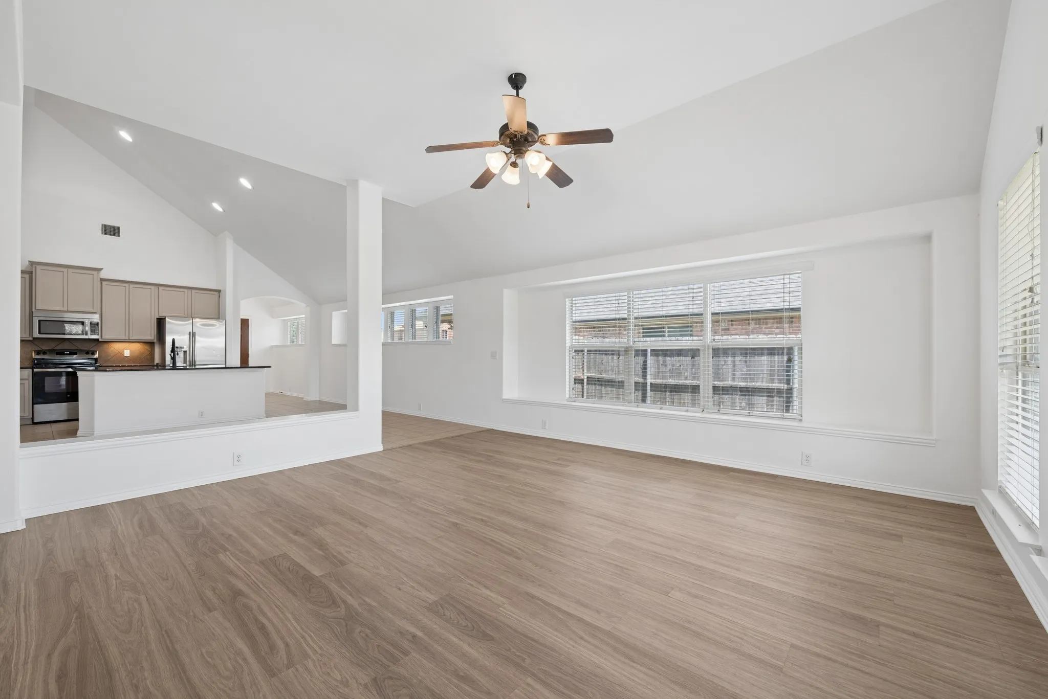Single Family Residence For Rent in Denton County , 2405 Marble Canyon Drive, Little Elm, Texas 75068, 4 Bedroom, 3 Bathroom, 2 Garage spaces, 2,326 Sqft, built in 2008, mls#21381609, Real Estate Agent in Little Elm, Homes For Rent in Denton county, Homes For Rent in Little Elm, Realtor in Little Elm Texas, Real Estate Brokerage Independent Realty Texas, Luminita Cordes Realtor