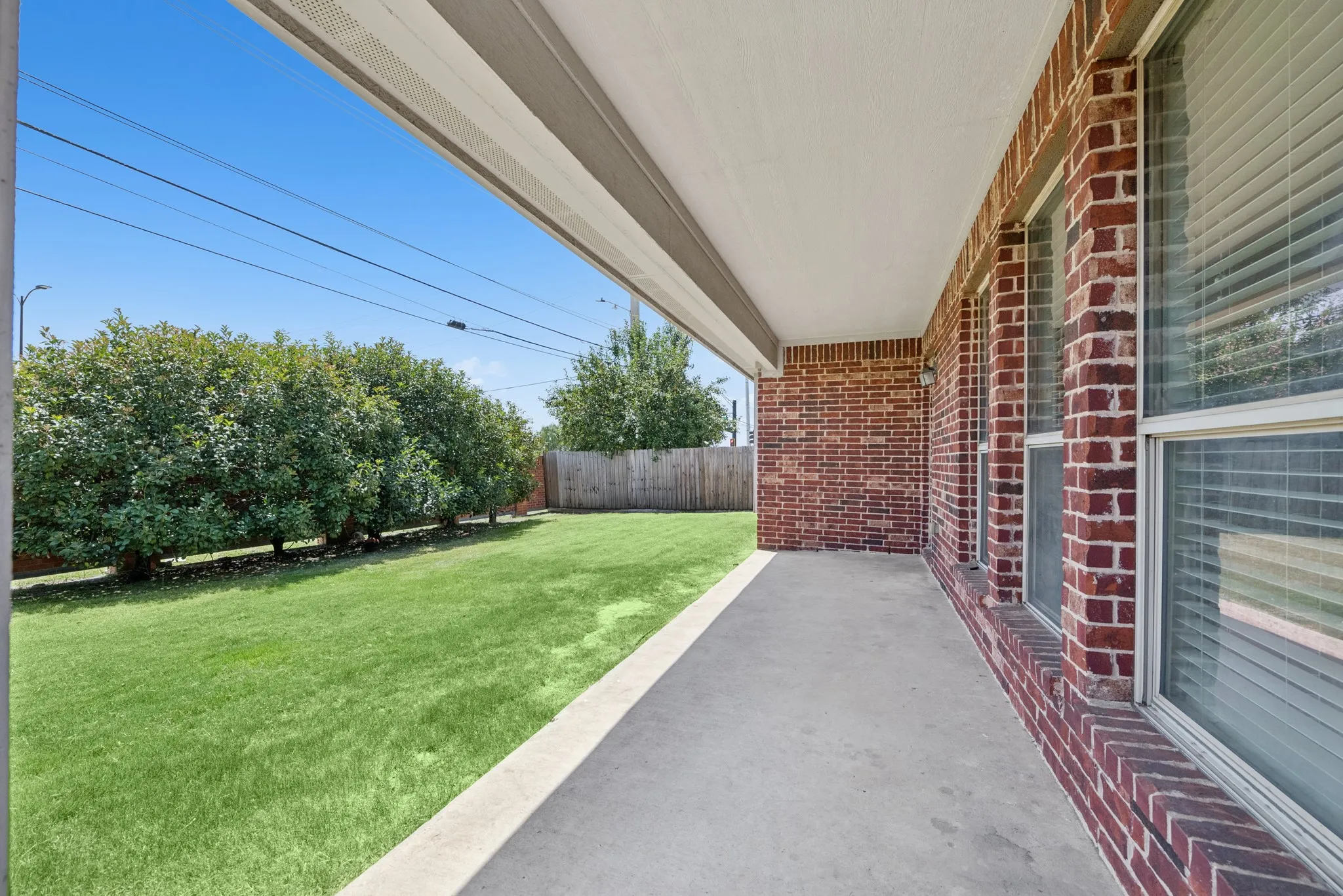 Single Family Residence For Rent in Denton County , 2405 Marble Canyon Drive, Little Elm, Texas 75068, 4 Bedroom, 3 Bathroom, 2 Garage spaces, 2,326 Sqft, built in 2008, mls#21381609, Real Estate Agent in Little Elm, Homes For Rent in Denton county, Homes For Rent in Little Elm, Realtor in Little Elm Texas, Real Estate Brokerage Independent Realty Texas, Luminita Cordes Realtor