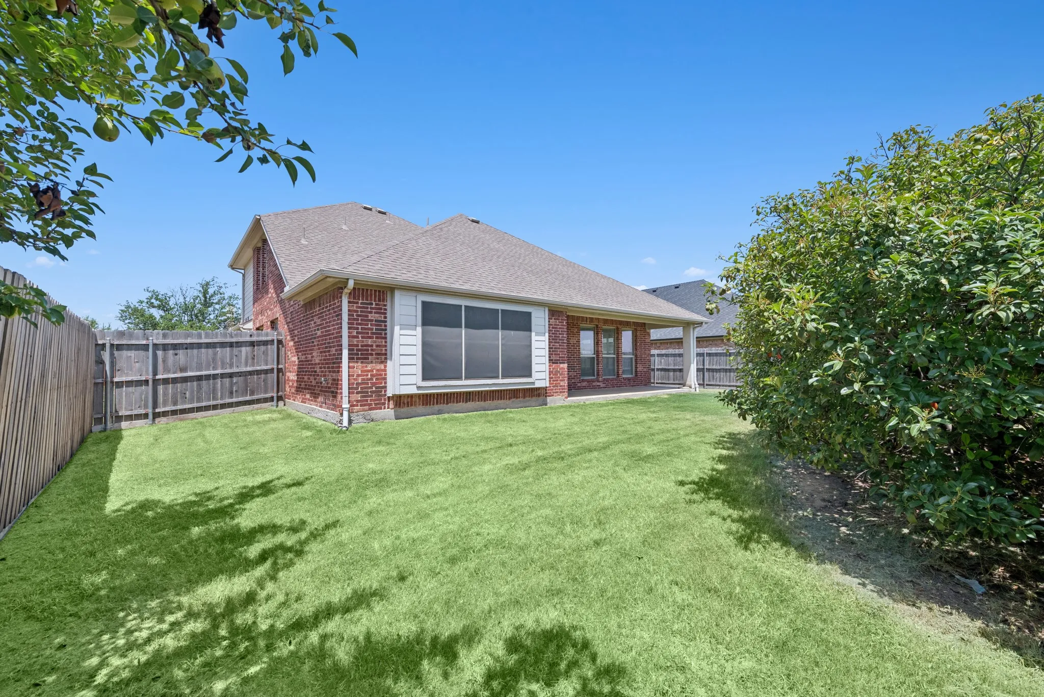 Single Family Residence For Rent in Denton County , 2405 Marble Canyon Drive, Little Elm, Texas 75068, 4 Bedroom, 3 Bathroom, 2 Garage spaces, 2,326 Sqft, built in 2008, mls#21381609, Real Estate Agent in Little Elm, Homes For Rent in Denton county, Homes For Rent in Little Elm, Realtor in Little Elm Texas, Real Estate Brokerage Independent Realty Texas, Luminita Cordes Realtor