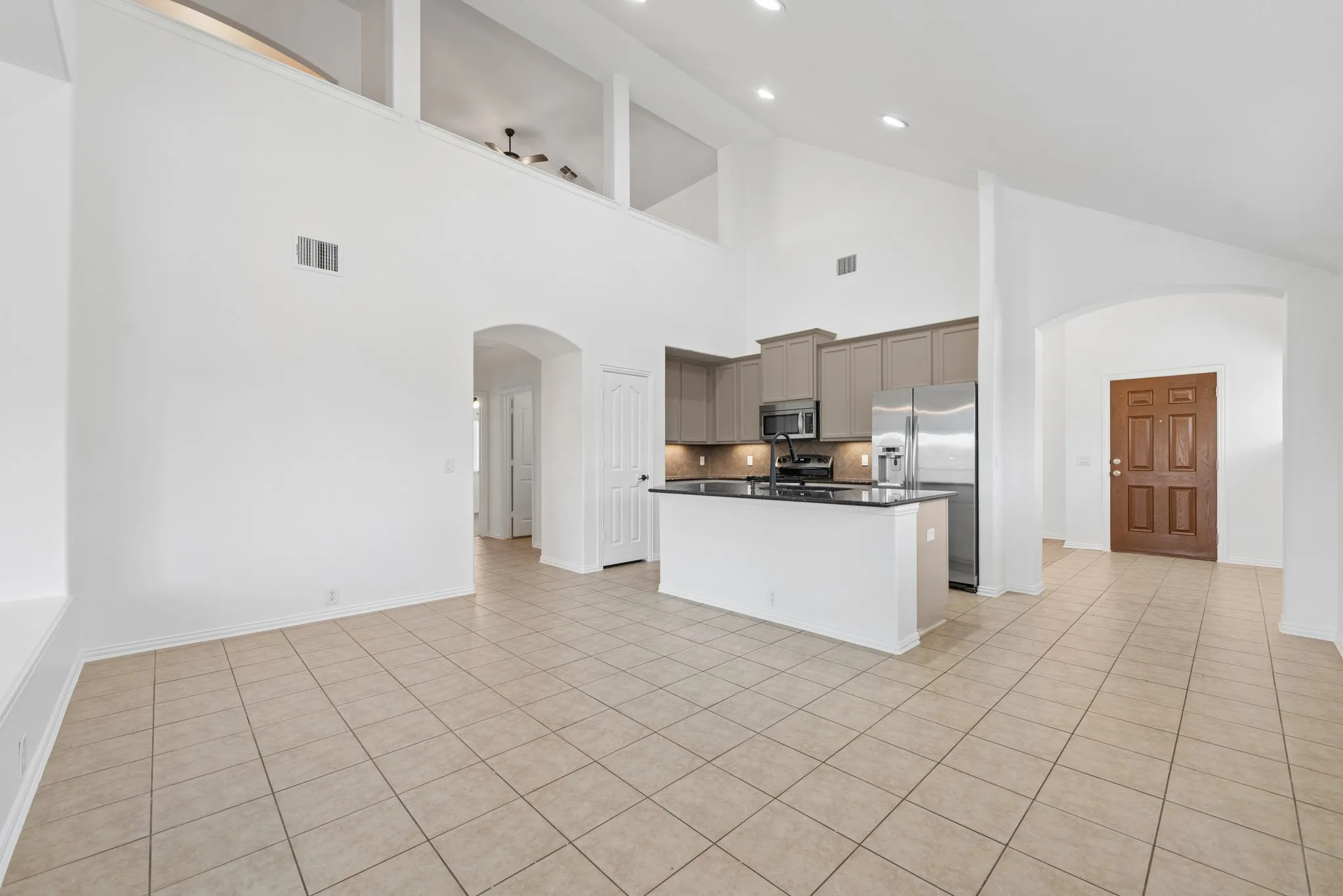 Single Family Residence For Rent in Denton County , 2405 Marble Canyon Drive, Little Elm, Texas 75068, 4 Bedroom, 3 Bathroom, 2 Garage spaces, 2,326 Sqft, built in 2008, mls#21381609, Real Estate Agent in Little Elm, Homes For Rent in Denton county, Homes For Rent in Little Elm, Realtor in Little Elm Texas, Real Estate Brokerage Independent Realty Texas, Luminita Cordes Realtor