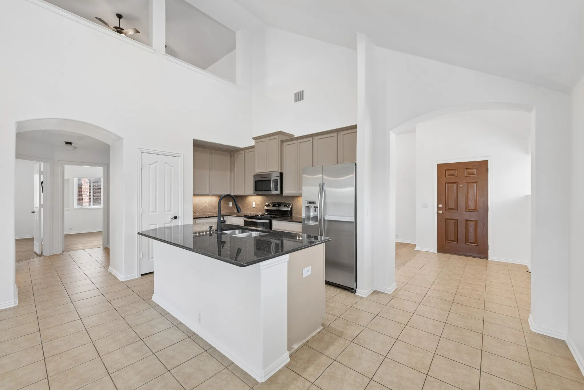 Single Family Residence For Rent in Denton County , 2405 Marble Canyon Drive, Little Elm, Texas 75068, 4 Bedroom, 3 Bathroom, 2 Garage spaces, 2,326 Sqft, built in 2008, mls#21381609, Real Estate Agent in Little Elm, Homes For Rent in Denton county, Homes For Rent in Little Elm, Realtor in Little Elm Texas, Real Estate Brokerage Independent Realty Texas, Luminita Cordes Realtor