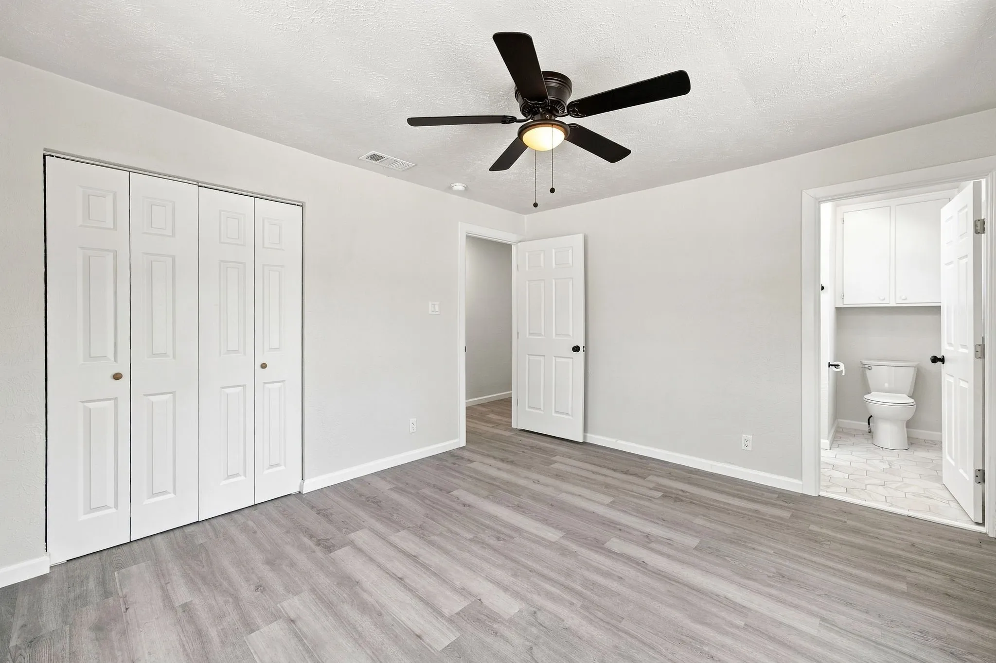 Single Family Residence For Sale in Somervell County , 403 N Gaither Street, Glen Rose, Texas 76043, 3 Bedroom, 2 Bathroom, Garage spaces, 1,472 Sqft, built in 0, mls#21381833, Real Estate Agent in Glen Rose, Homes For Sale in Somervell county, Homes For Sale in Glen Rose, Realtor in Glen Rose Texas, Real Estate Brokerage Independent Realty Texas, Luminita Cordes Realtor