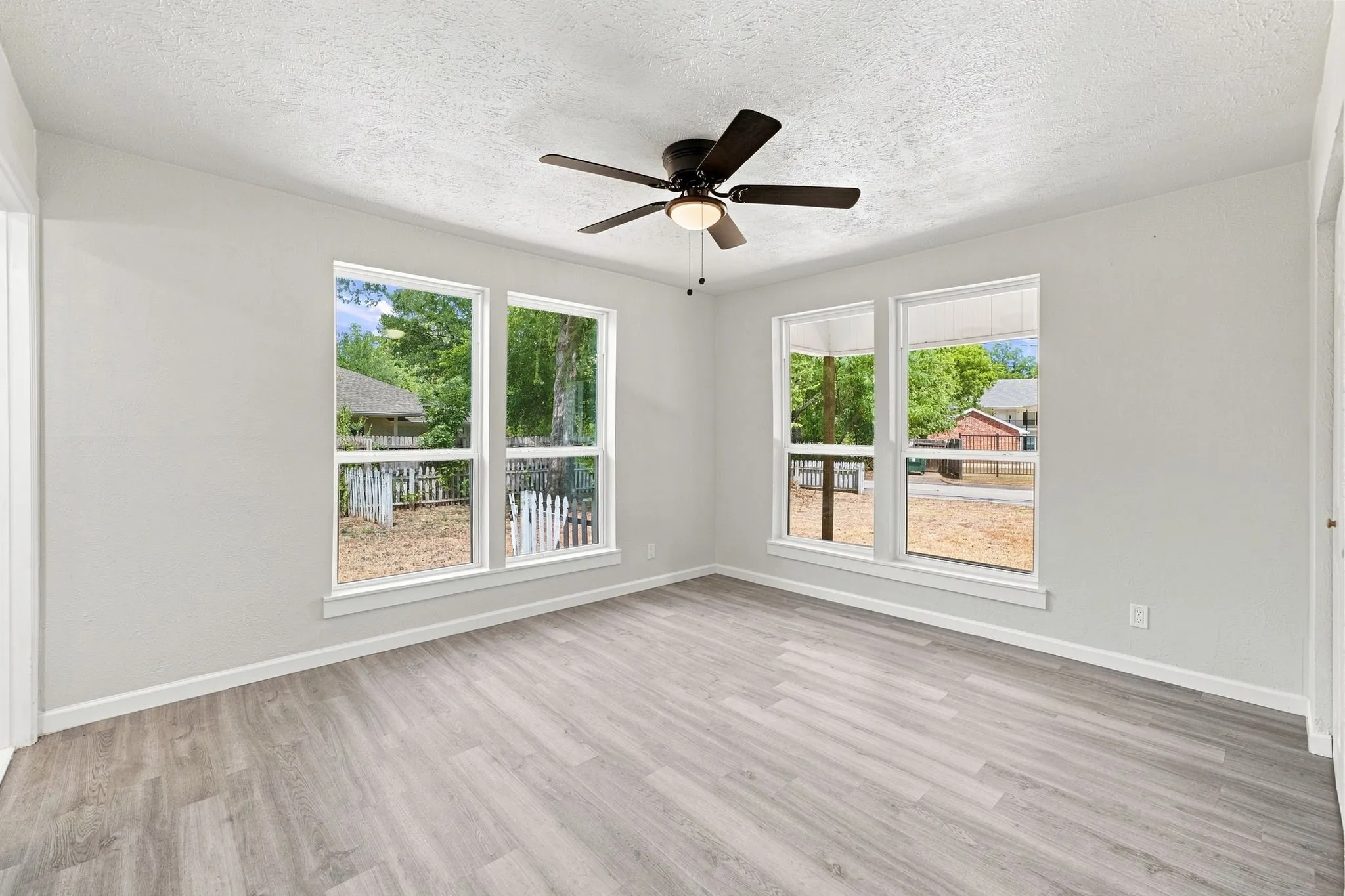 Single Family Residence For Sale in Somervell County , 403 N Gaither Street, Glen Rose, Texas 76043, 3 Bedroom, 2 Bathroom, Garage spaces, 1,472 Sqft, built in 0, mls#21381833, Real Estate Agent in Glen Rose, Homes For Sale in Somervell county, Homes For Sale in Glen Rose, Realtor in Glen Rose Texas, Real Estate Brokerage Independent Realty Texas, Luminita Cordes Realtor