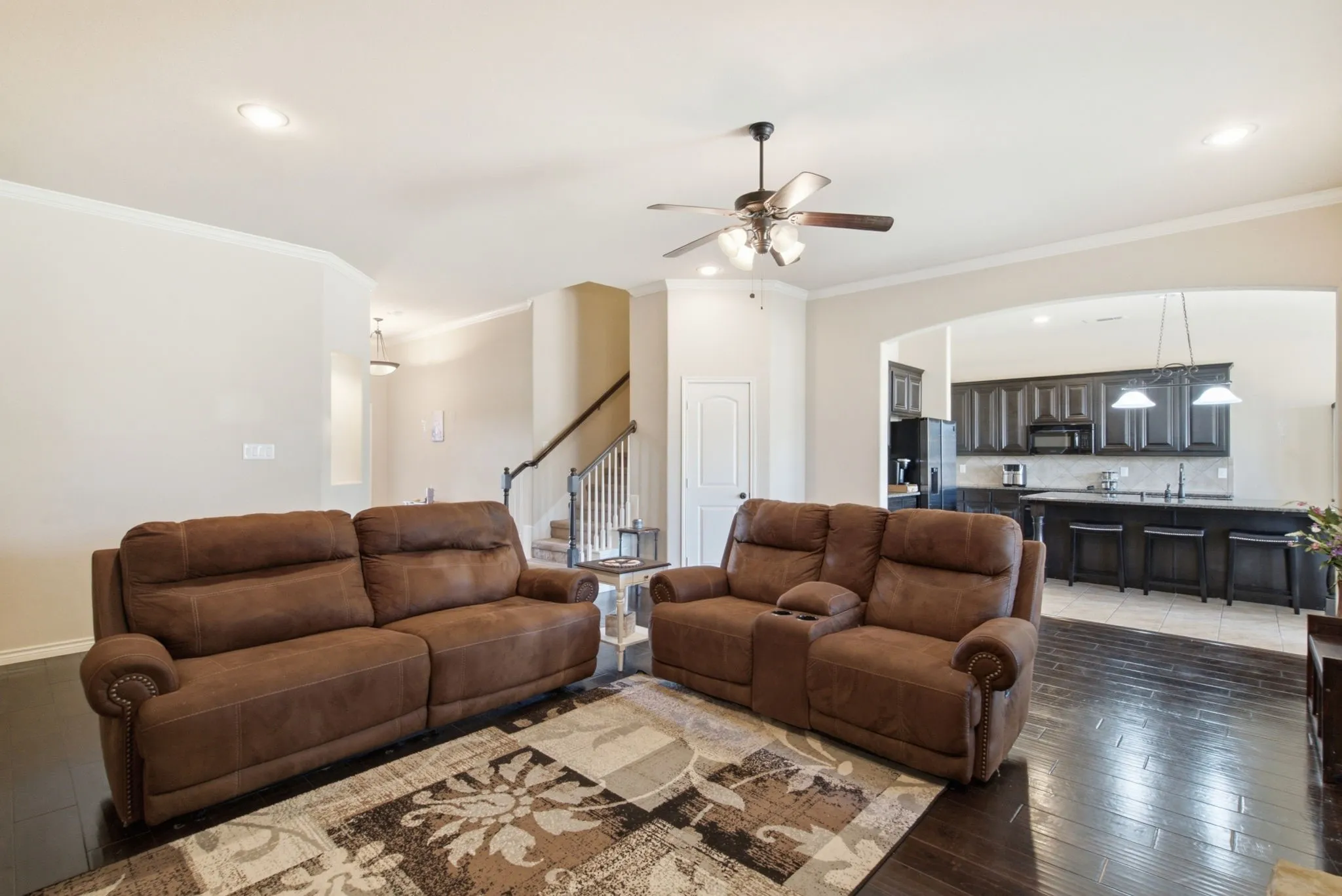 GORGEOUS FLOORING