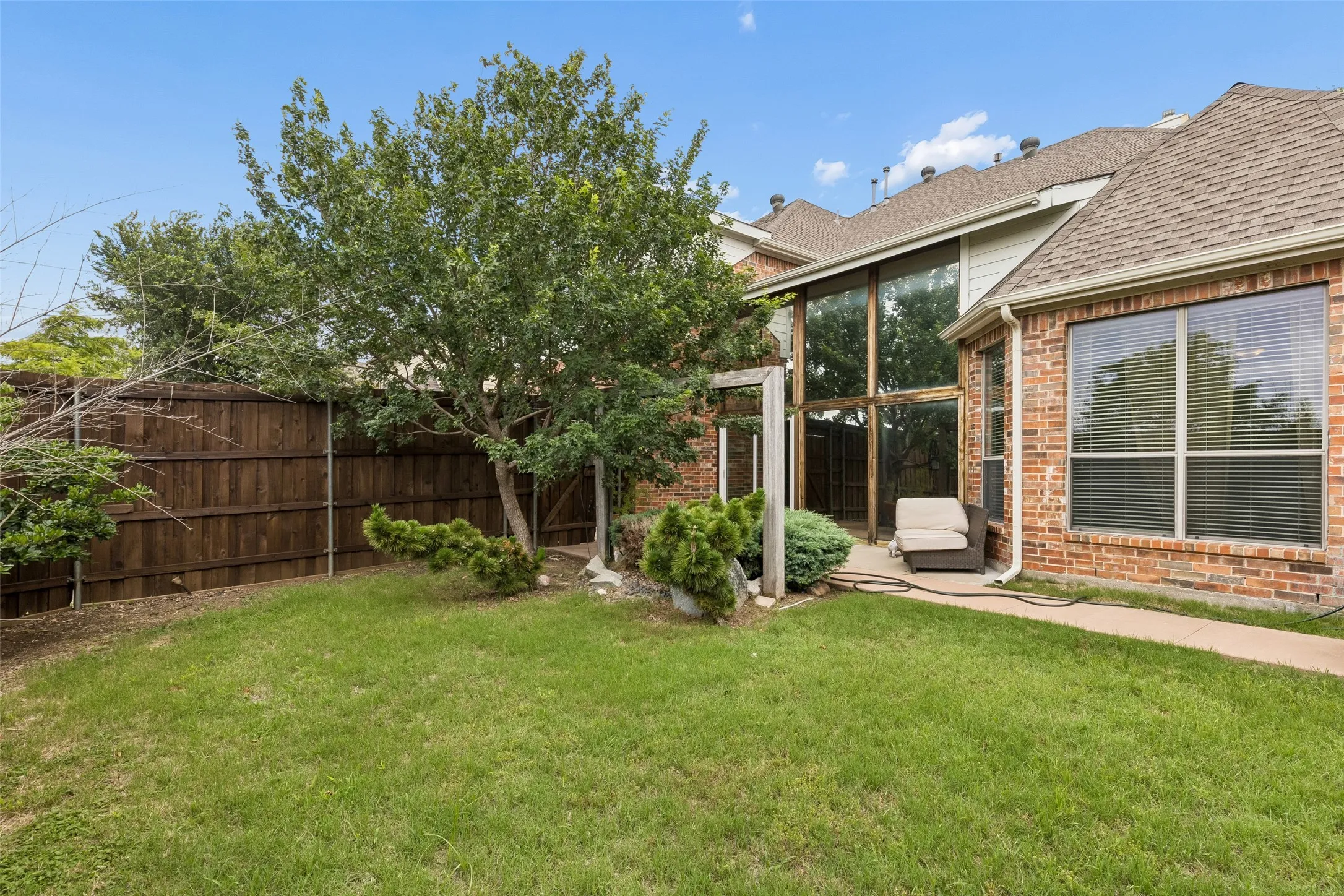 Single Family Residence For Sale in Collin County , 4632 Chapel Creek Drive, Plano, Texas 75024, 4 Bedroom, 4 Bathroom, 2 Garage spaces, 3,663 Sqft, built in 2004, mls#21382220, Real Estate Agent in Plano, Homes For Sale in Collin county, Homes For Sale in Plano, Realtor in Plano Texas, Real Estate Brokerage Independent Realty Texas, Luminita Cordes Realtor