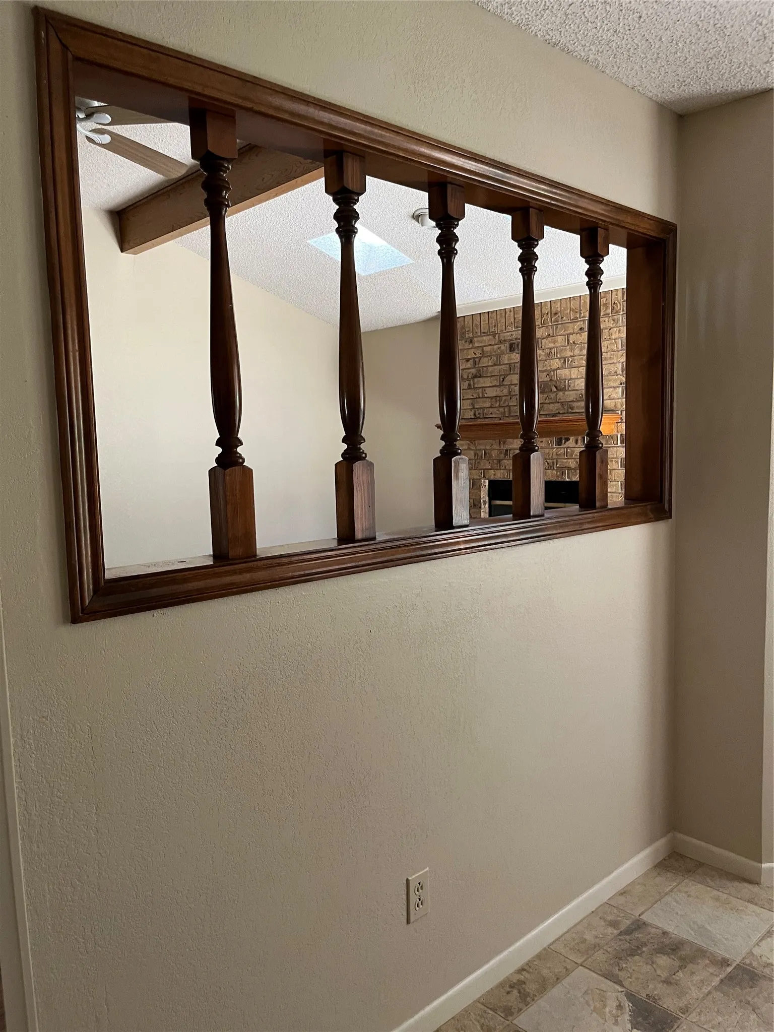 Single Family Residence For Rent in Taylor County , 5226 Long Shadows Lane, Abilene, Texas 79606, 3 Bedroom, 2 Bathroom, 2 Garage spaces, 1,376 Sqft, built in 1984, mls#21382379, Real Estate Agent in Abilene, Homes For Rent in Taylor county, Homes For Rent in Abilene, Realtor in Abilene Texas, Real Estate Brokerage Independent Realty Texas, Luminita Cordes Realtor