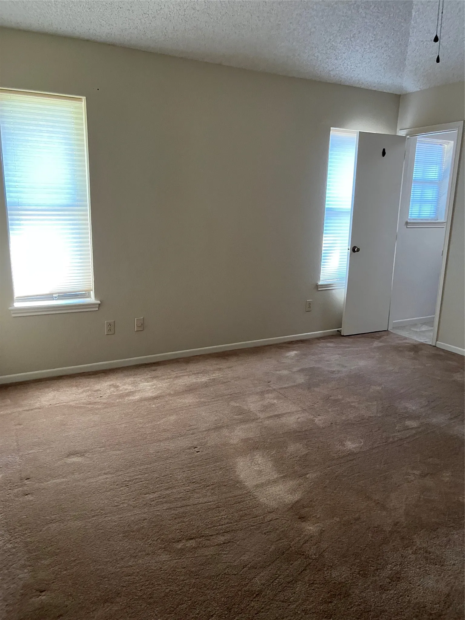 Single Family Residence For Rent in Taylor County , 5226 Long Shadows Lane, Abilene, Texas 79606, 3 Bedroom, 2 Bathroom, 2 Garage spaces, 1,376 Sqft, built in 1984, mls#21382379, Real Estate Agent in Abilene, Homes For Rent in Taylor county, Homes For Rent in Abilene, Realtor in Abilene Texas, Real Estate Brokerage Independent Realty Texas, Luminita Cordes Realtor