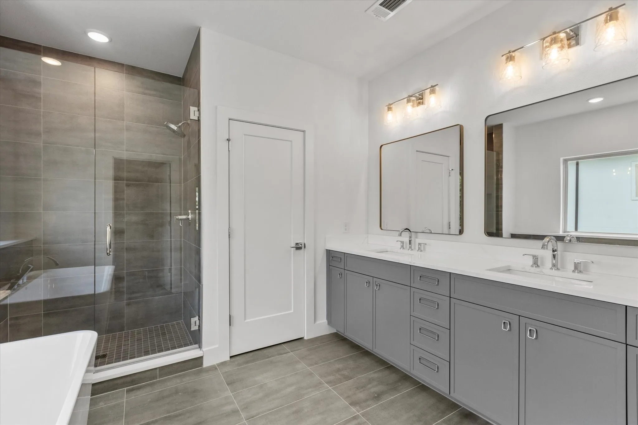 Condominium For Sale in Denton County , 436 Waterscape Drive 1442, Hickory Creek, Texas 75065, 3 Bedroom, 4 Bathroom, 2 Garage spaces, 2,087 Sqft, built in 2025, mls#21382380, Real Estate Agent in Hickory Creek, Homes For Sale in Denton county, Homes For Sale in Hickory Creek, Realtor in Hickory Creek Texas, Real Estate Brokerage Independent Realty Texas, Luminita Cordes Realtor
