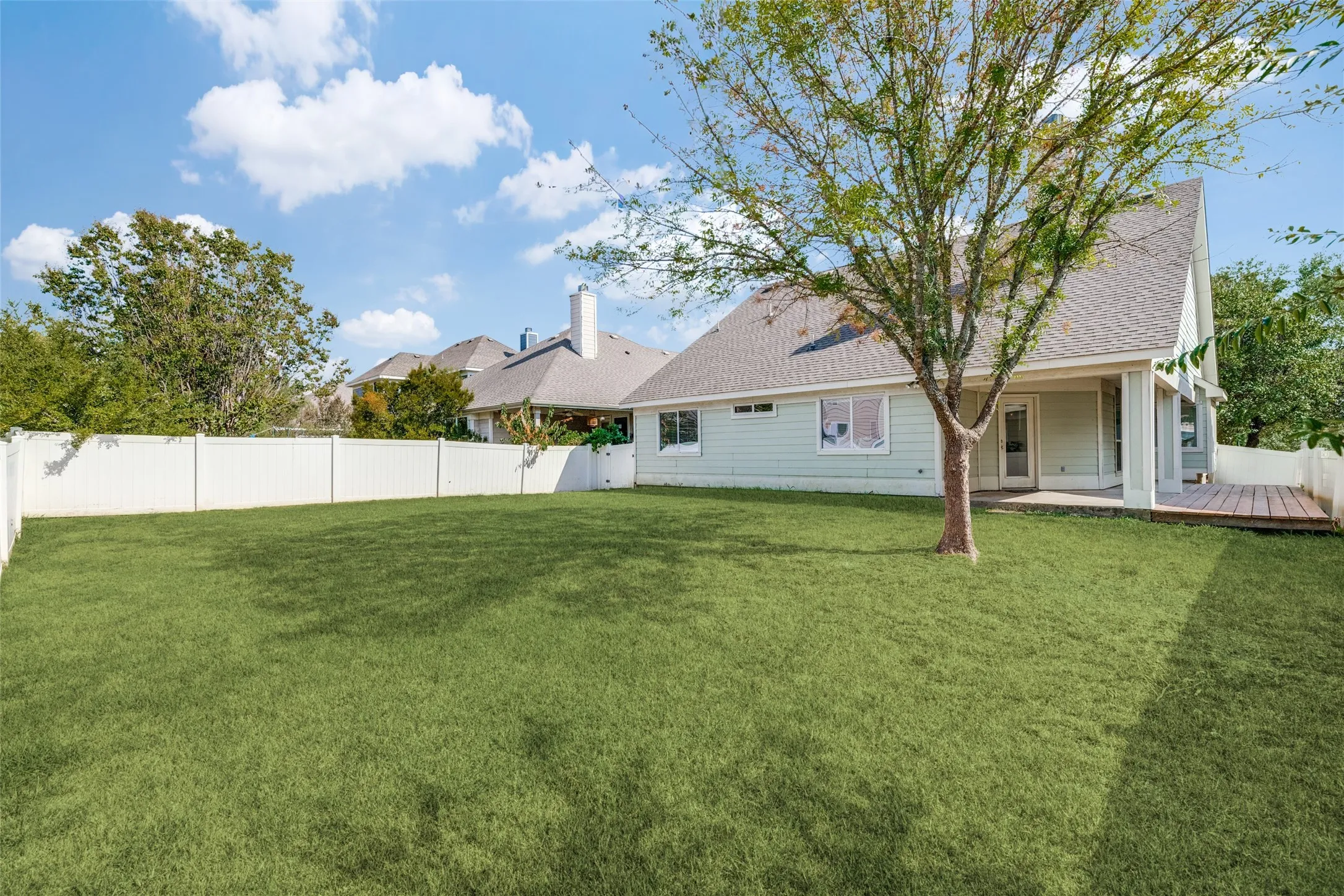 Single Family Residence For Sale in Collin County , 2314 Wiley Farm, Anna, Texas 75409, 3 Bedroom, 2 Bathroom, 2 Garage spaces, 1,491 Sqft, built in 2004, mls#21380907, Real Estate Agent in Anna, Homes For Sale in Collin county, Homes For Sale in Anna, Realtor in Anna Texas, Real Estate Brokerage Independent Realty Texas, Luminita Cordes Realtor