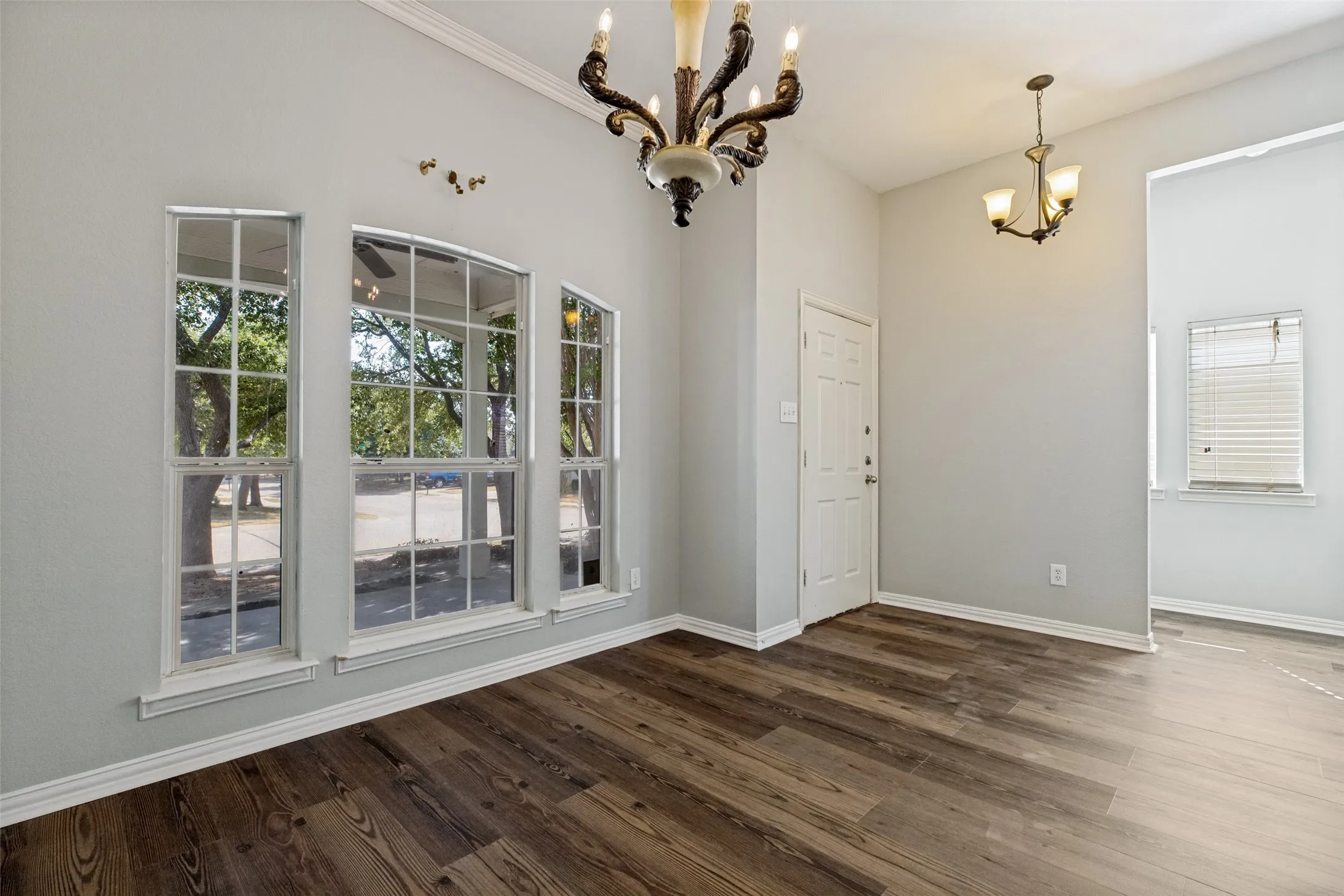 Single Family Residence For Sale in Collin County , 2314 Wiley Farm, Anna, Texas 75409, 3 Bedroom, 2 Bathroom, 2 Garage spaces, 1,491 Sqft, built in 2004, mls#21380907, Real Estate Agent in Anna, Homes For Sale in Collin county, Homes For Sale in Anna, Realtor in Anna Texas, Real Estate Brokerage Independent Realty Texas, Luminita Cordes Realtor