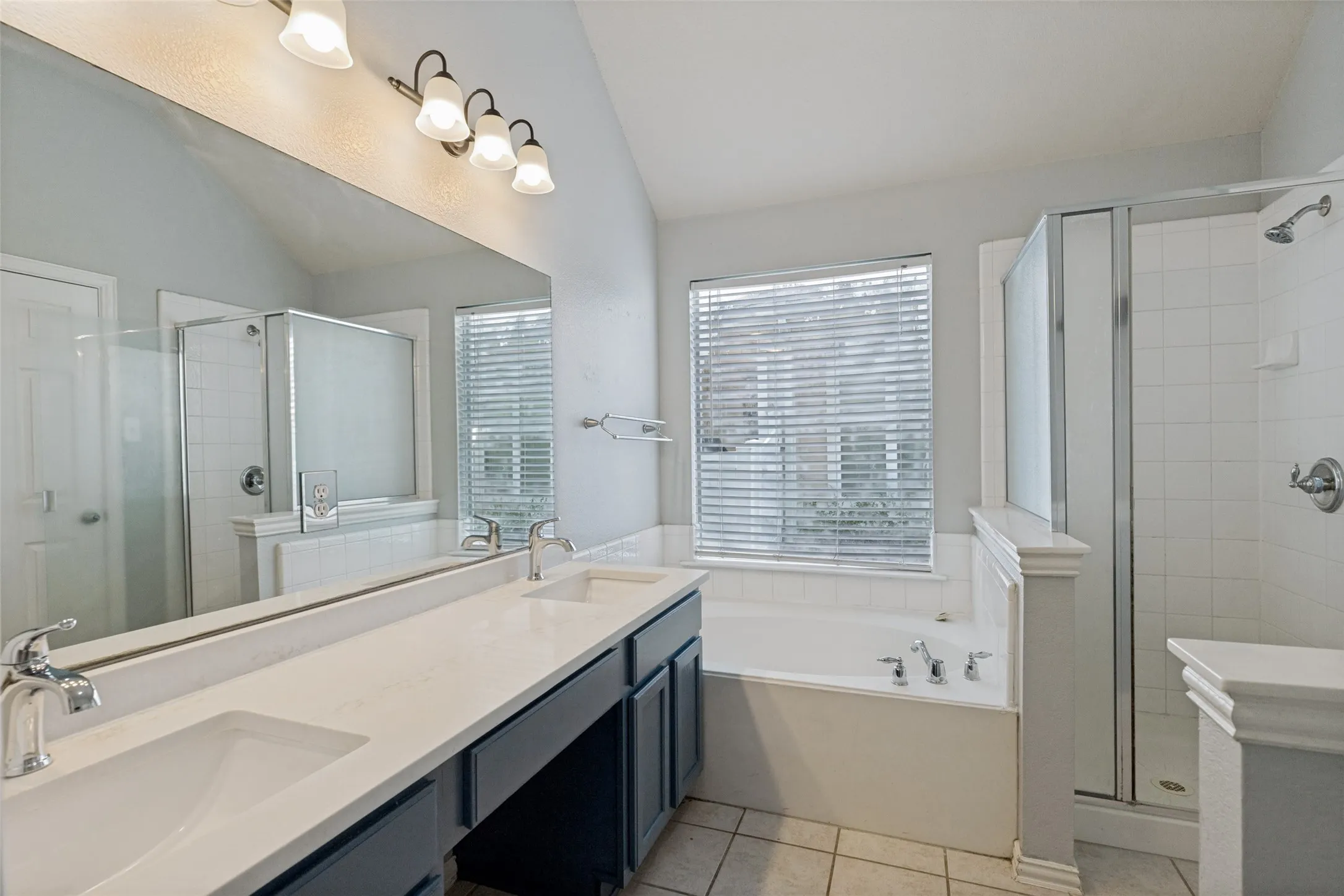 Single Family Residence For Sale in Collin County , 2314 Wiley Farm, Anna, Texas 75409, 3 Bedroom, 2 Bathroom, 2 Garage spaces, 1,491 Sqft, built in 2004, mls#21380907, Real Estate Agent in Anna, Homes For Sale in Collin county, Homes For Sale in Anna, Realtor in Anna Texas, Real Estate Brokerage Independent Realty Texas, Luminita Cordes Realtor