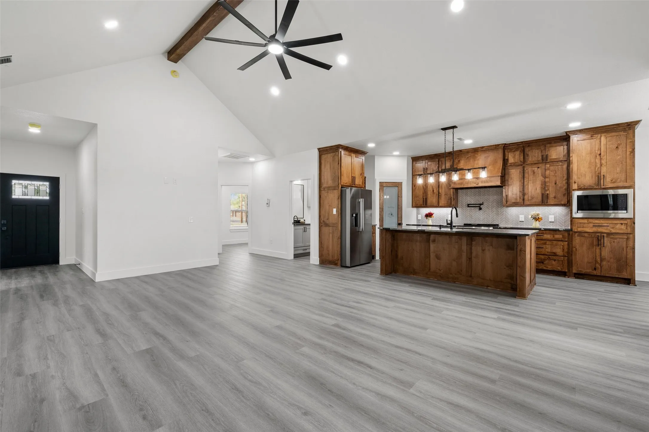 Single Family Residence For Sale in Mc Lennan County , 302 Johnson Street, Mc Gregor, Texas 76657, 3 Bedroom, 2 Bathroom, 1 Garage spaces, 1,466 Sqft, built in 2026, mls#21381928, Real Estate Agent in Mc Gregor, Homes For Sale in Mc Lennan county, Homes For Sale in Mc Gregor, Realtor in Mc Gregor Texas, Real Estate Brokerage Independent Realty Texas, Luminita Cordes Realtor