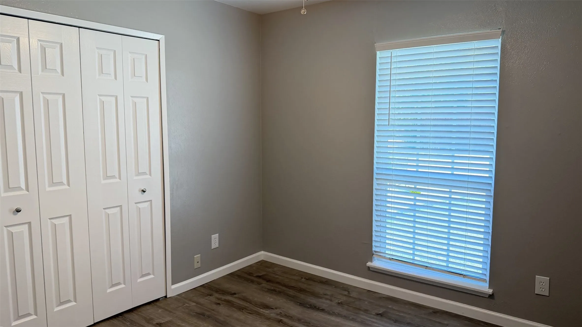 Single Family Residence For Rent in Dallas County , 445 Sandy Knoll Drive, Coppell, Texas 75019, 3 Bedroom, 2 Bathroom, 2 Garage spaces, 1,420 Sqft, built in 1979, mls#21382331, Real Estate Agent in Coppell, Homes For Rent in Dallas county, Homes For Rent in Coppell, Realtor in Coppell Texas, Real Estate Brokerage Independent Realty Texas, Luminita Cordes Realtor